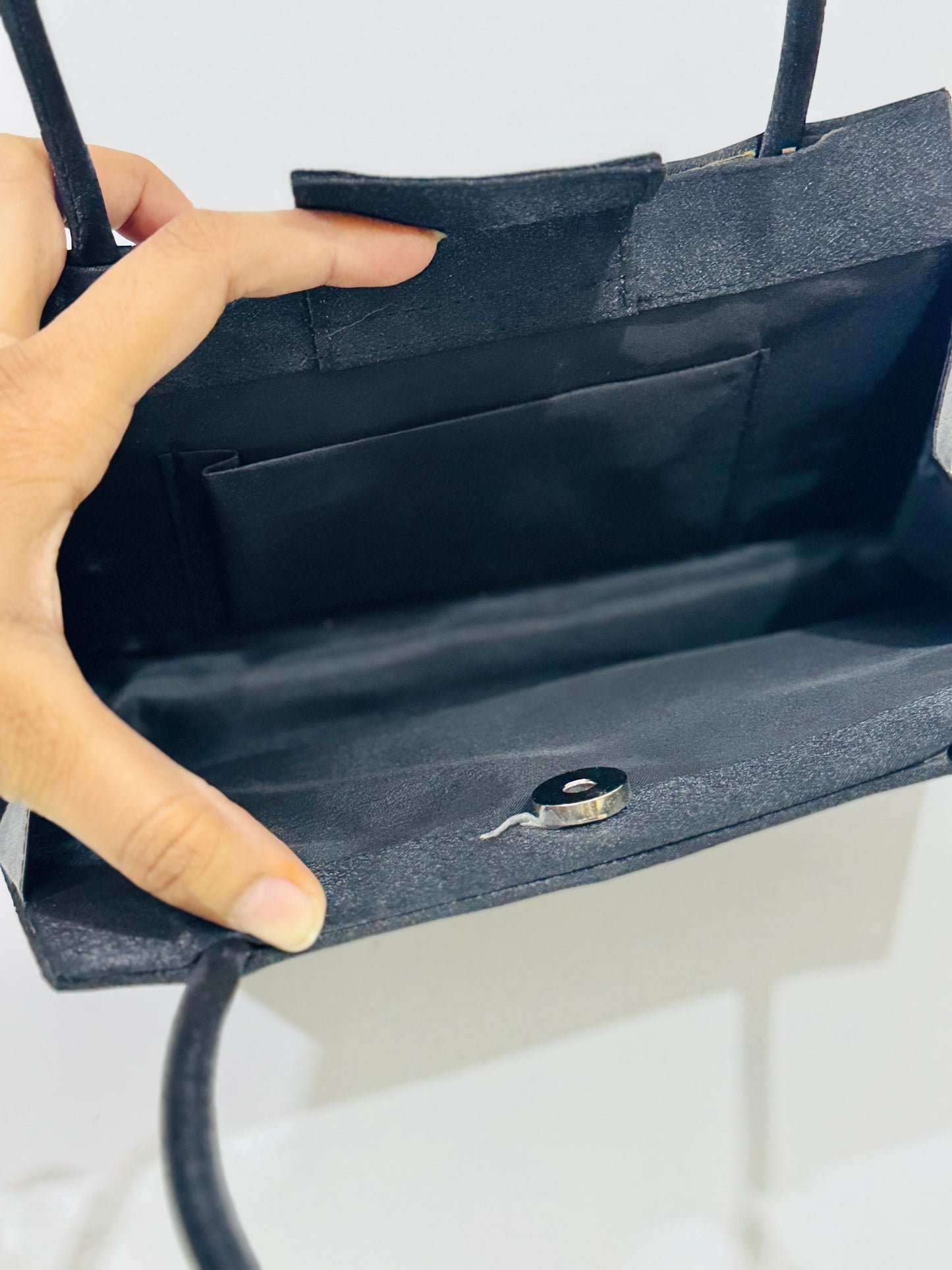 SILK | HAND BAG