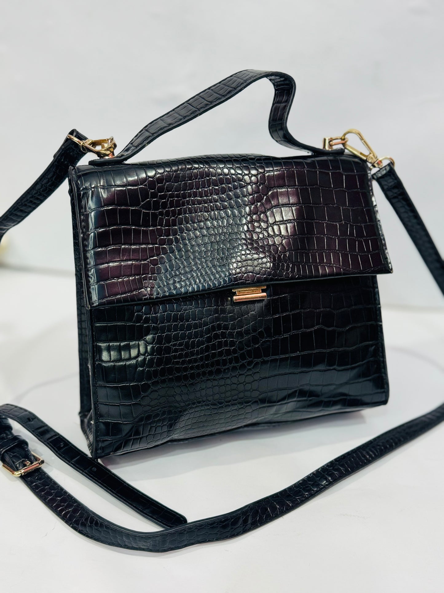 UE |Croc Satchel Crossbody