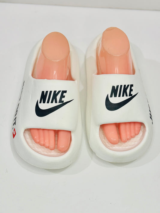 NIKE ✔️ | 39