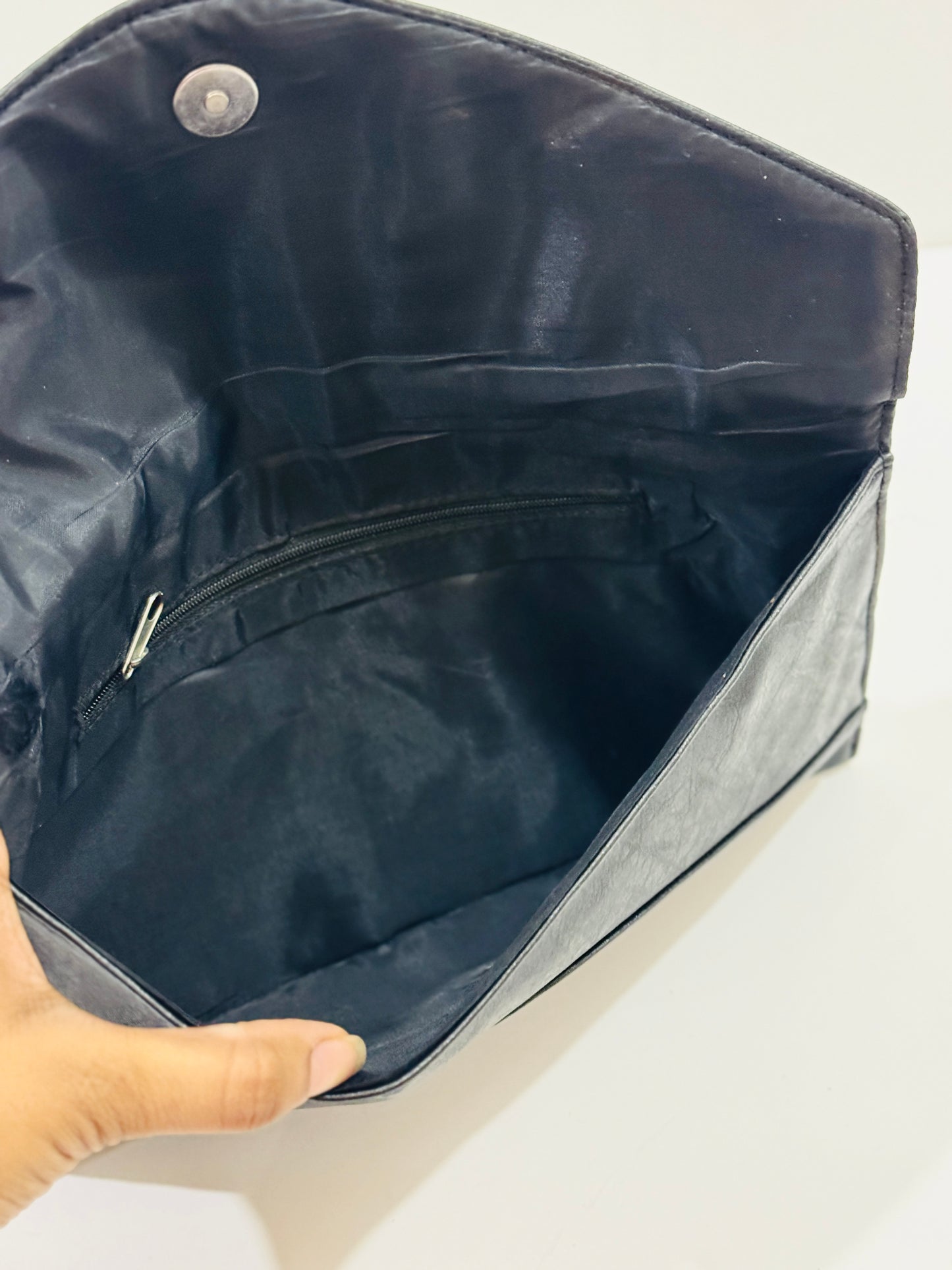 LONG | CLUTCH