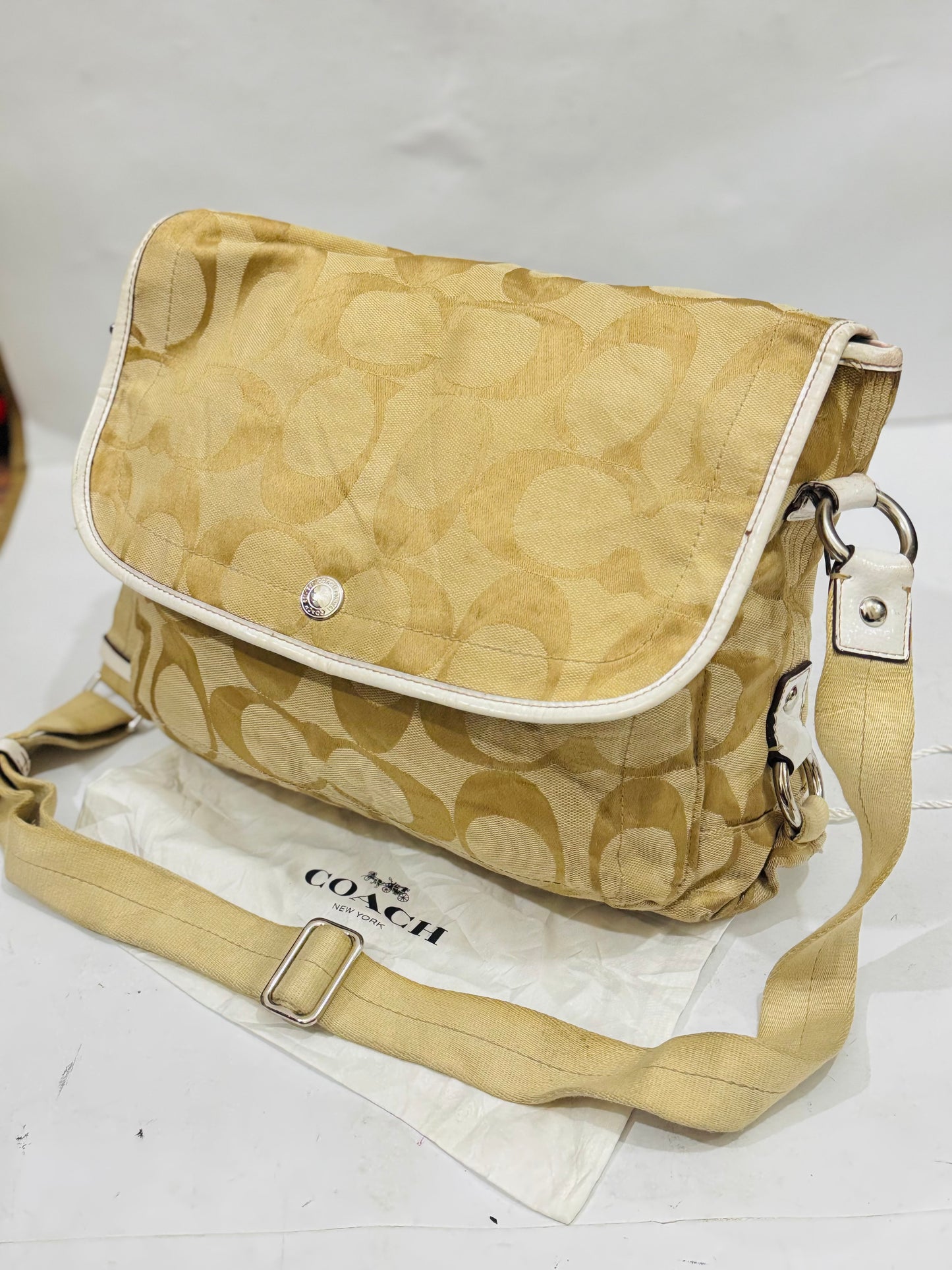 COACH Messenger |Unisex Bag