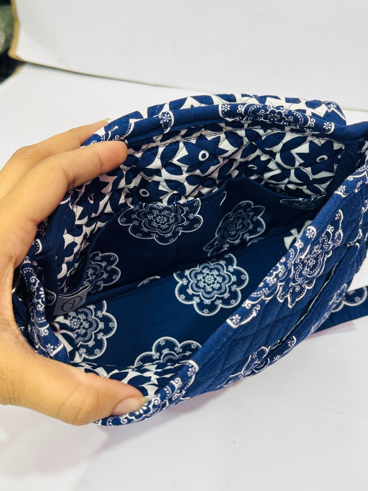 Flip |Crossbody