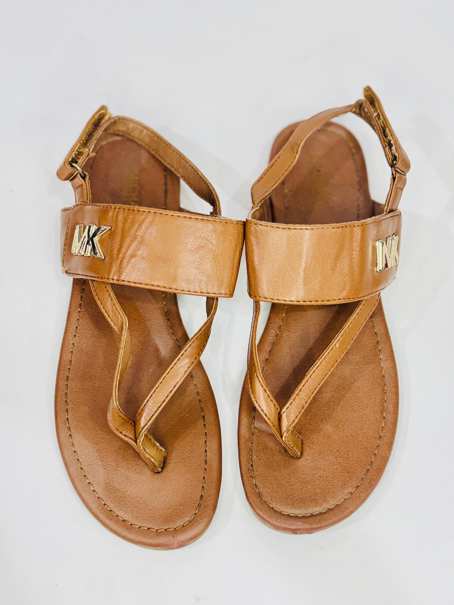 MK | 36