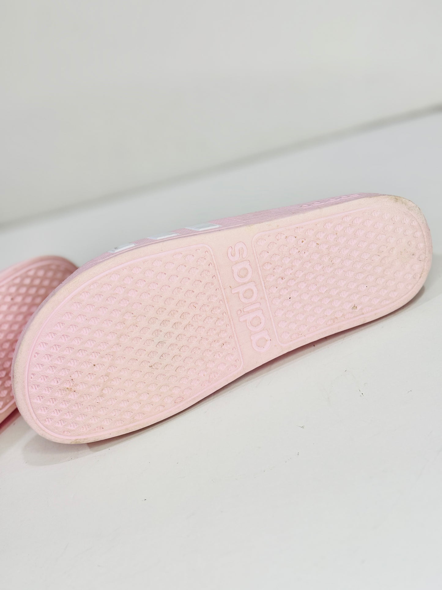 Adidas | 38