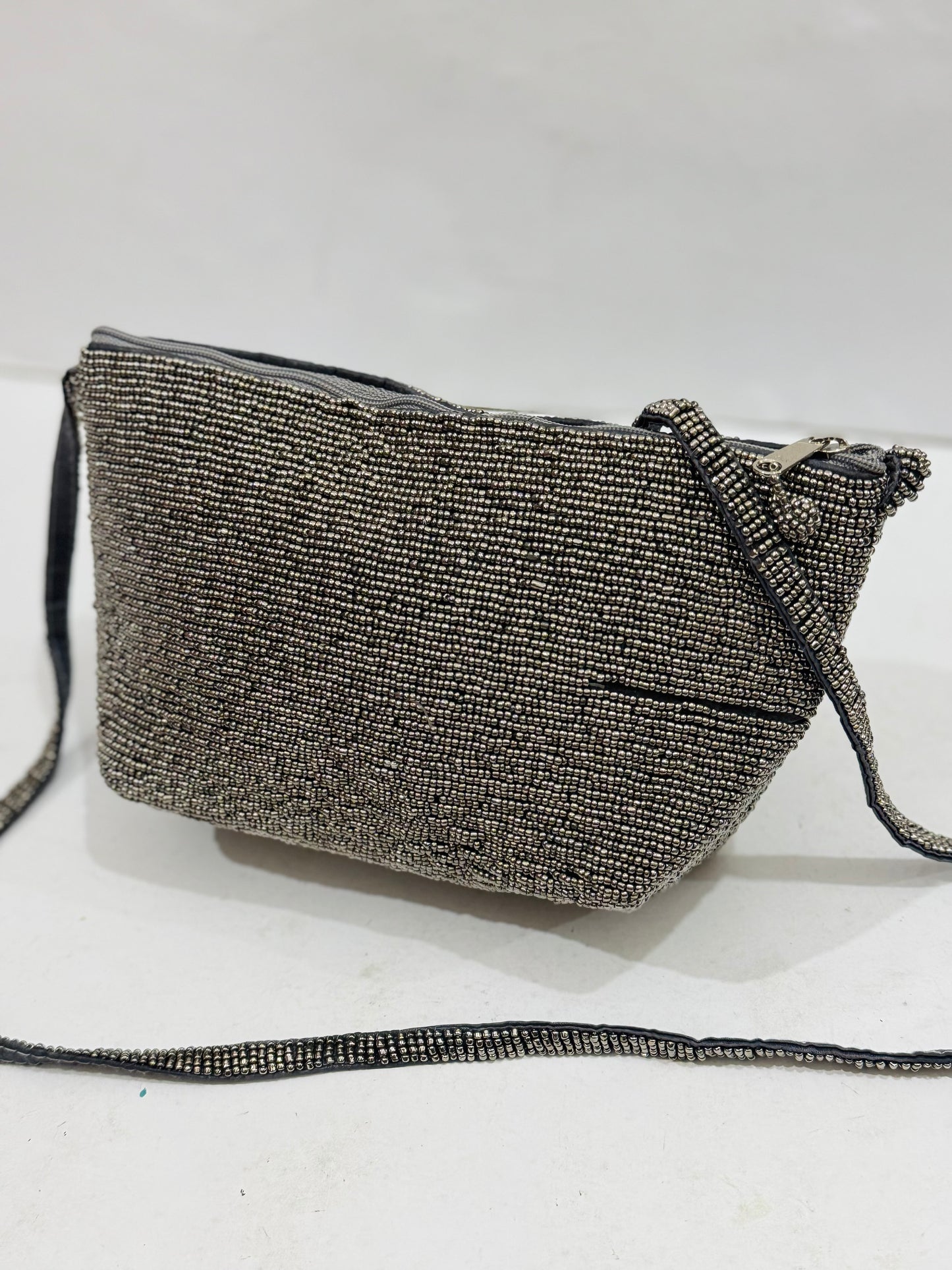 Cut Dana beaded |Crossbody