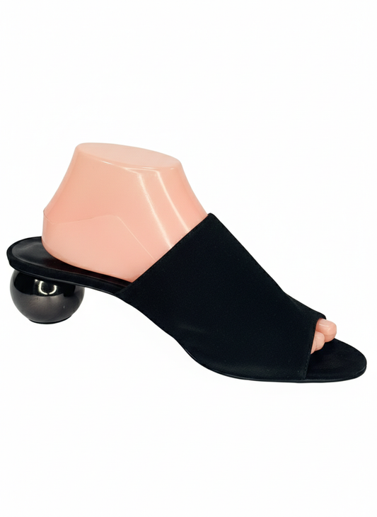 CHARLES & KEITH | 40