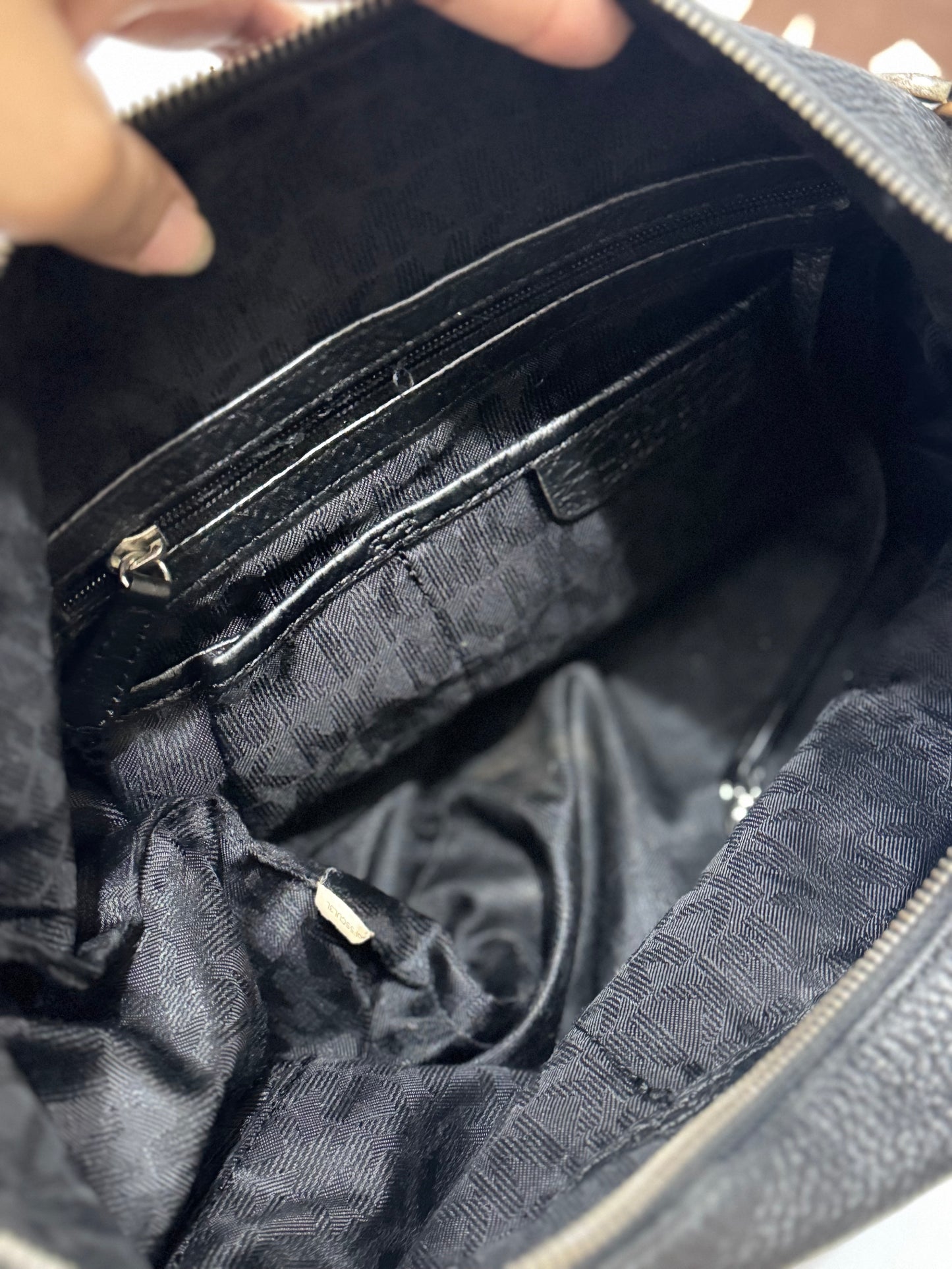 MK |Leather HalfMoon Bag