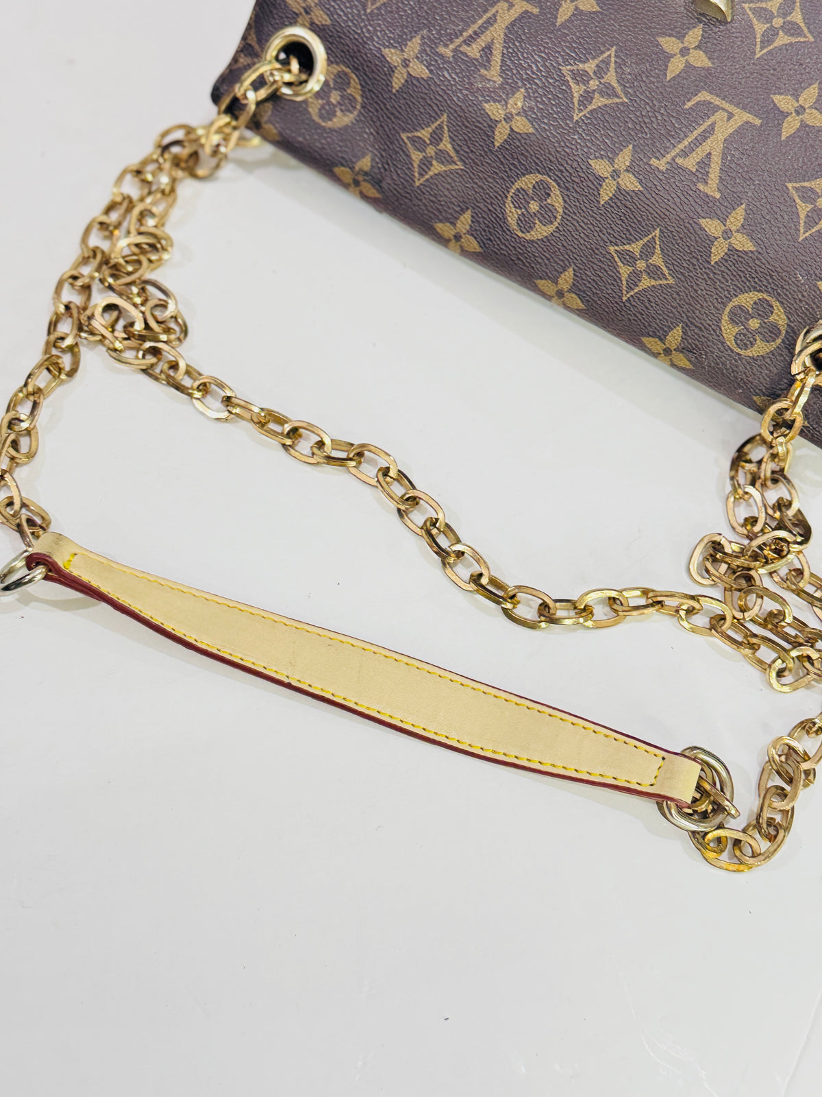 LV