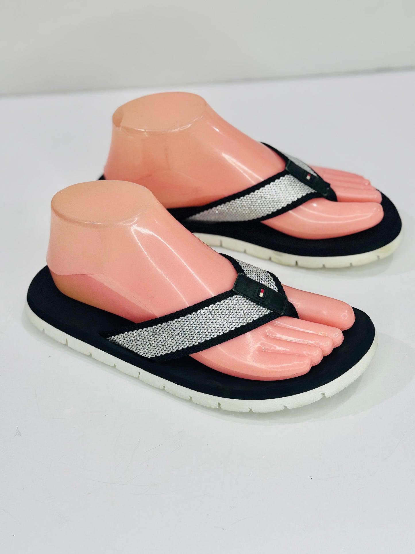 TOMMY HILFIGER | 38
