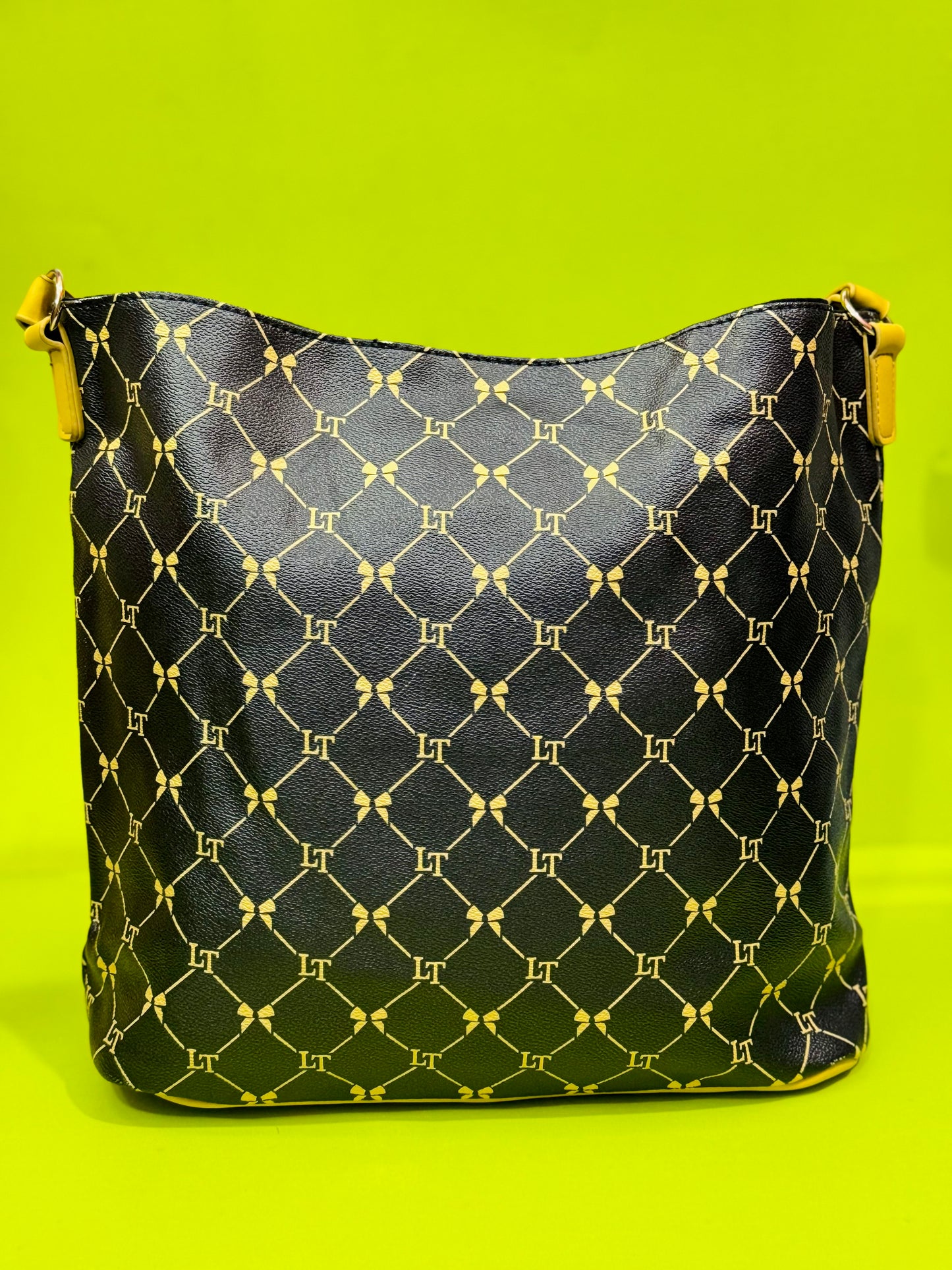 LT | Tote
