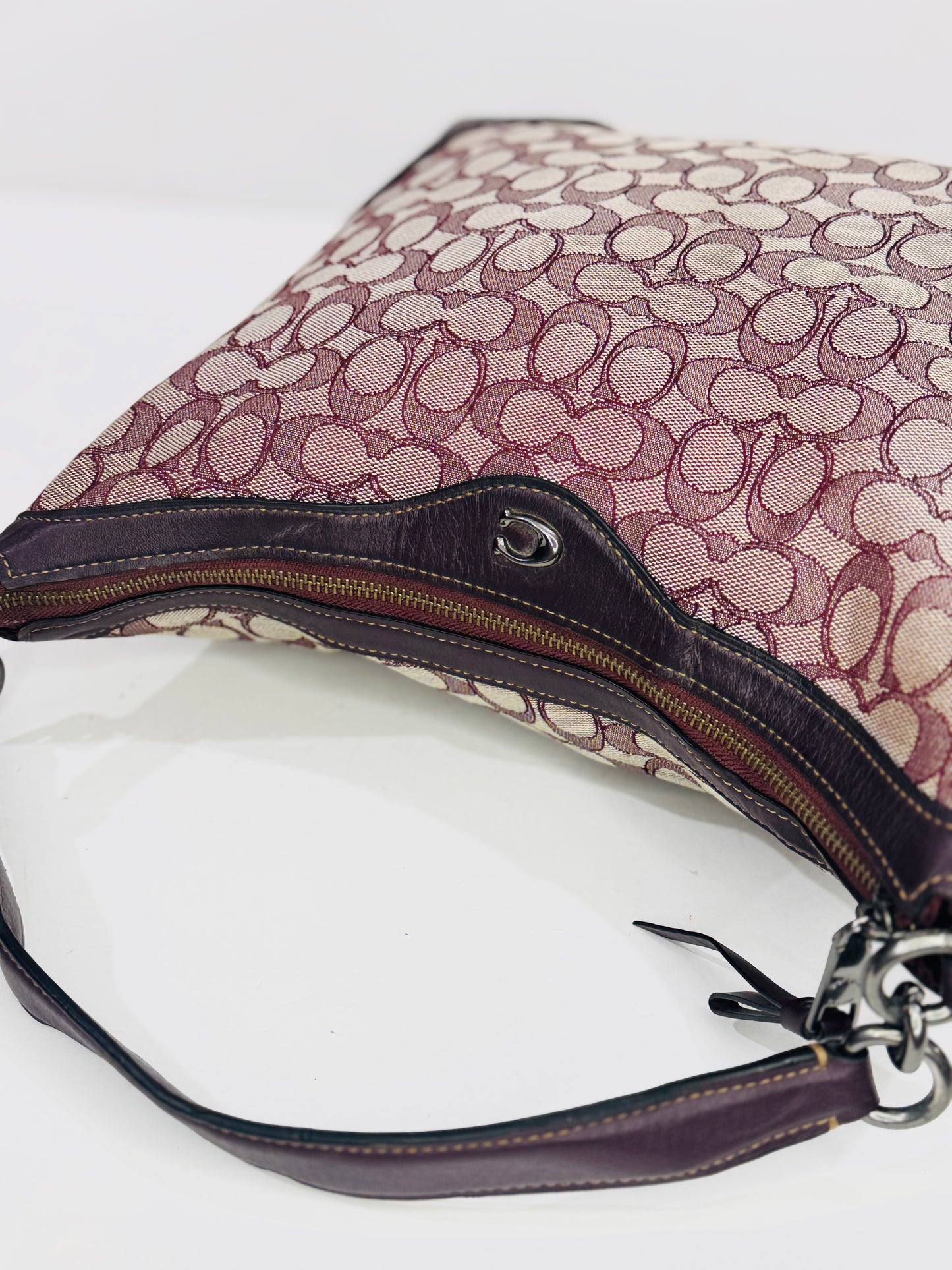 COACH