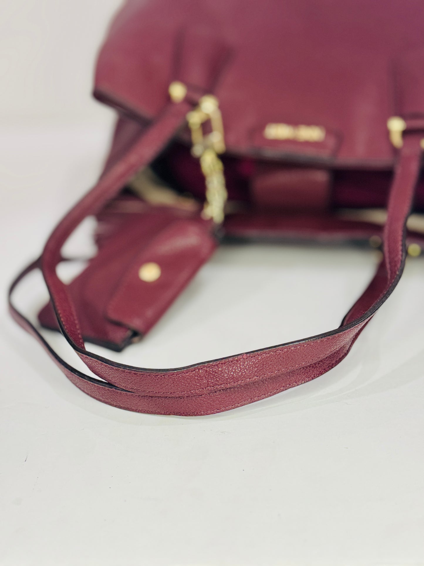 NINE WEST