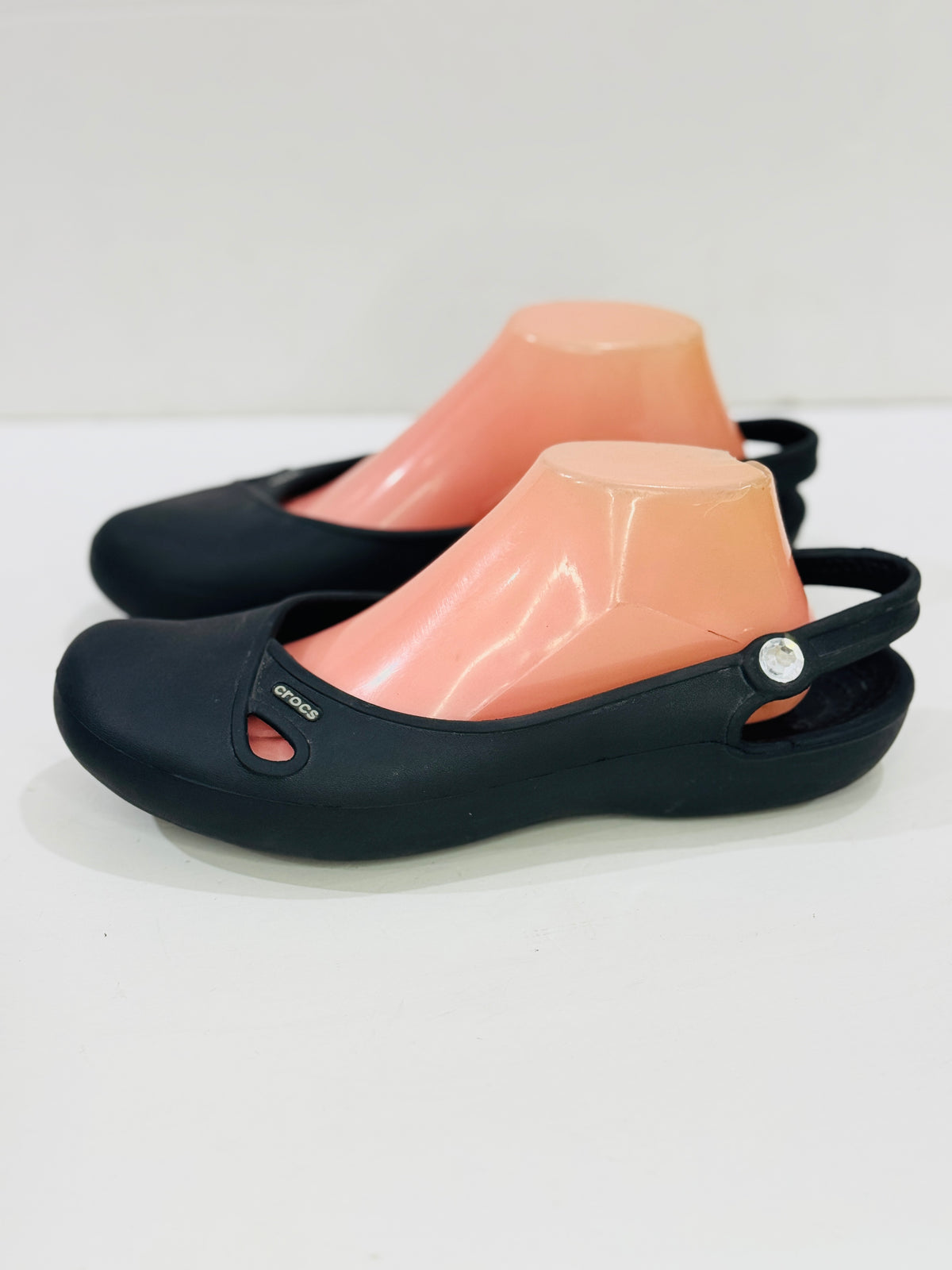 CROCS | 40