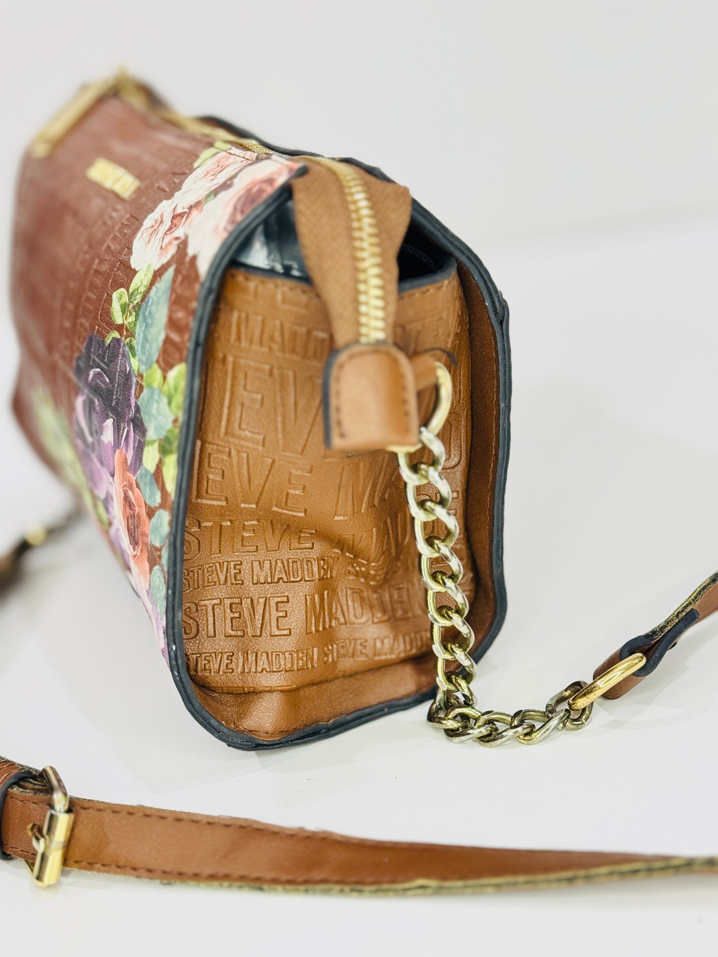 STEVE MADDEN