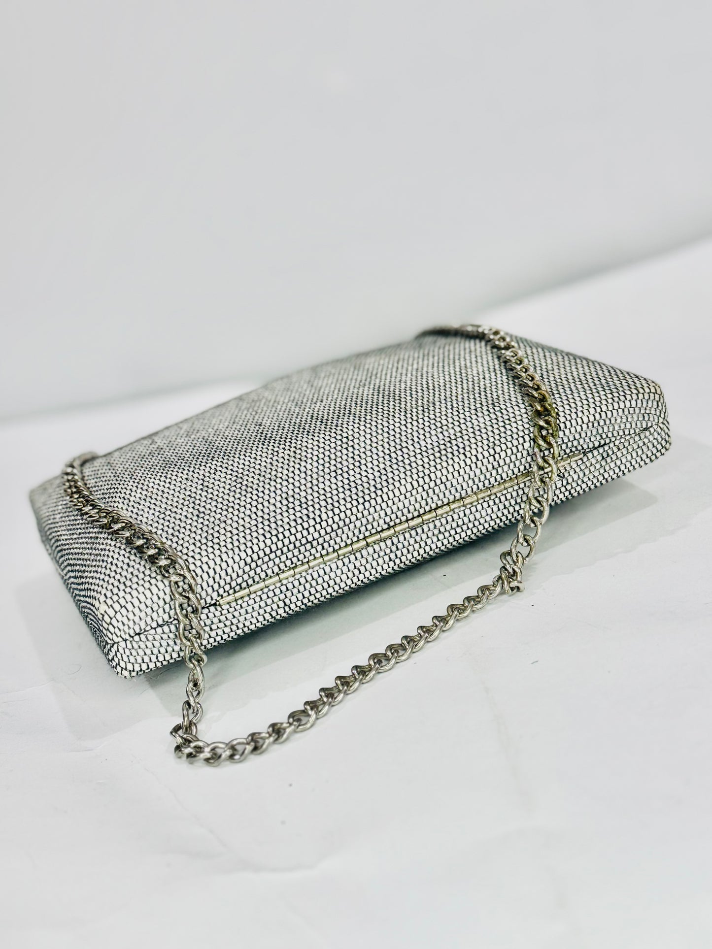 BOX  | CLUTCH