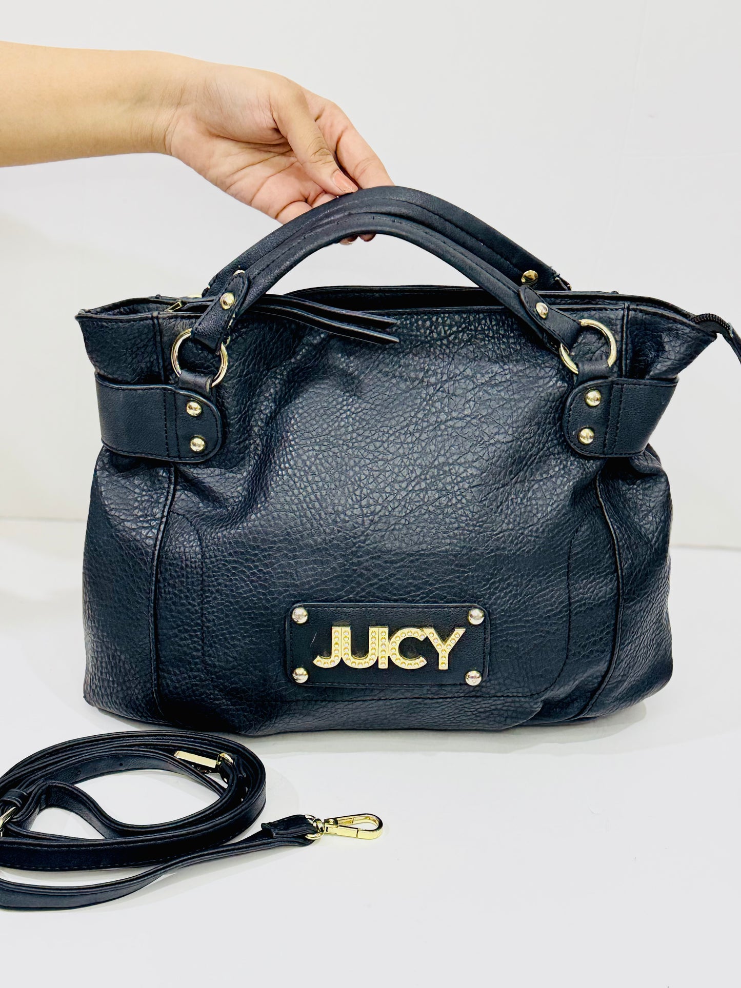 JUICY COUTURE