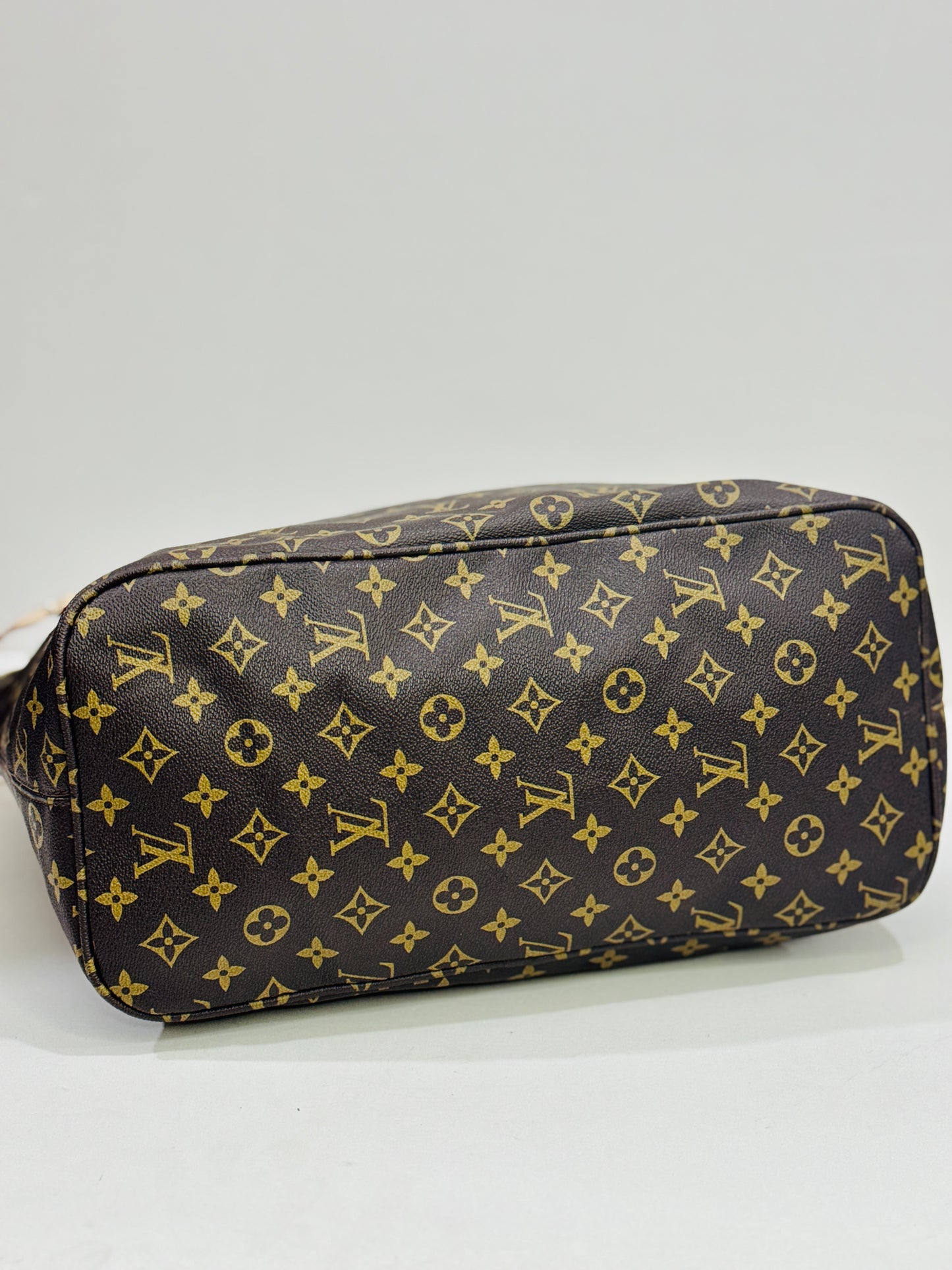 LV