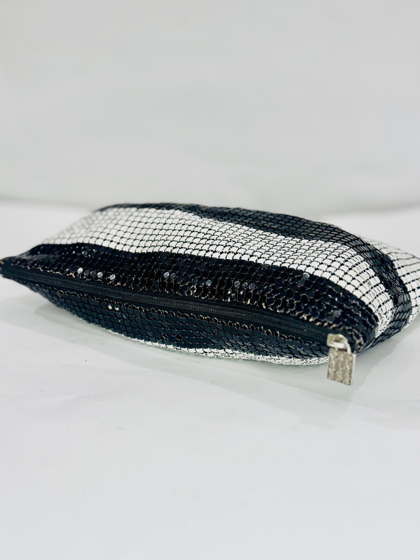 Mesh Metal |Clutch