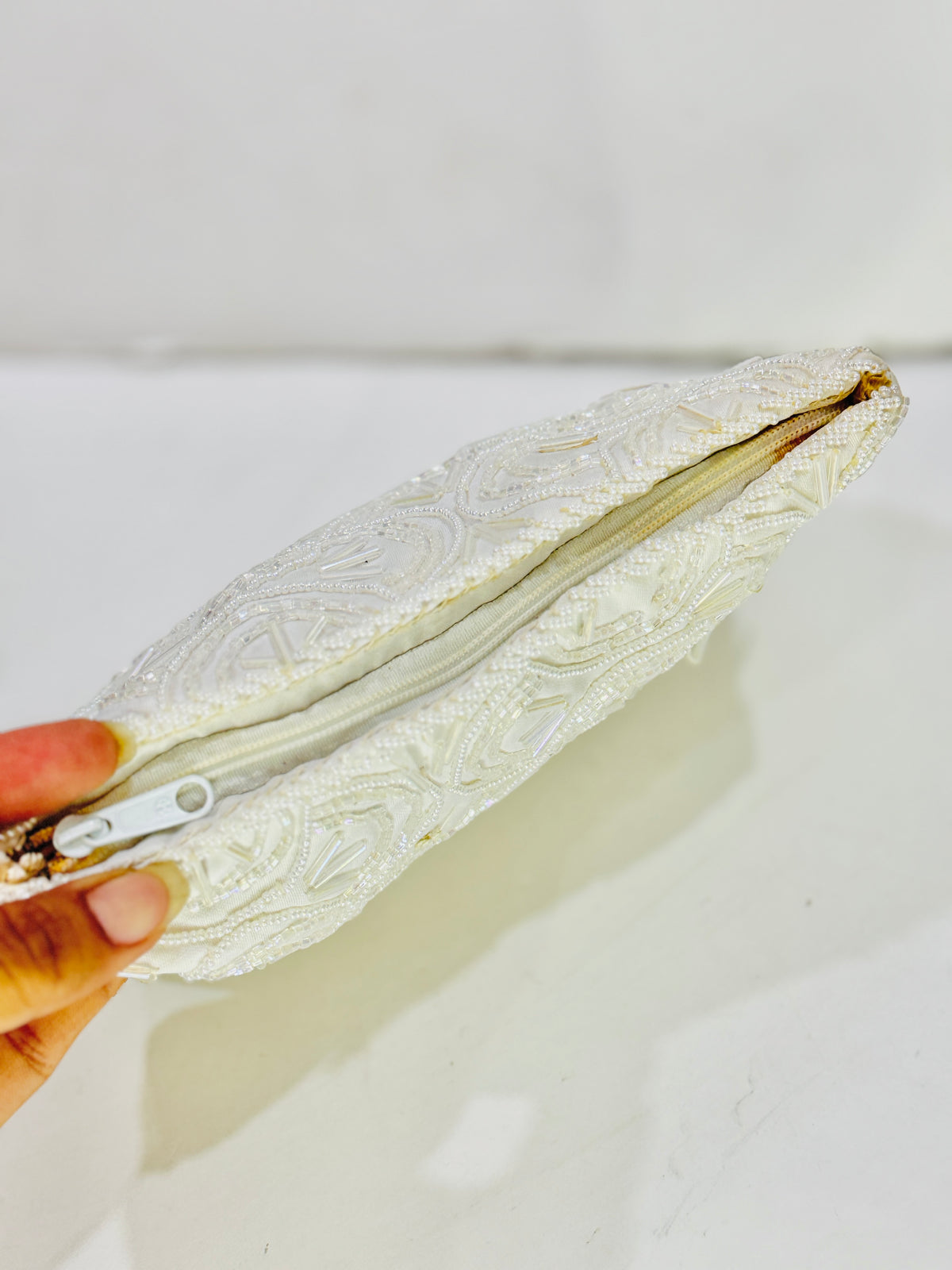BEADED | HAND CLUTCH