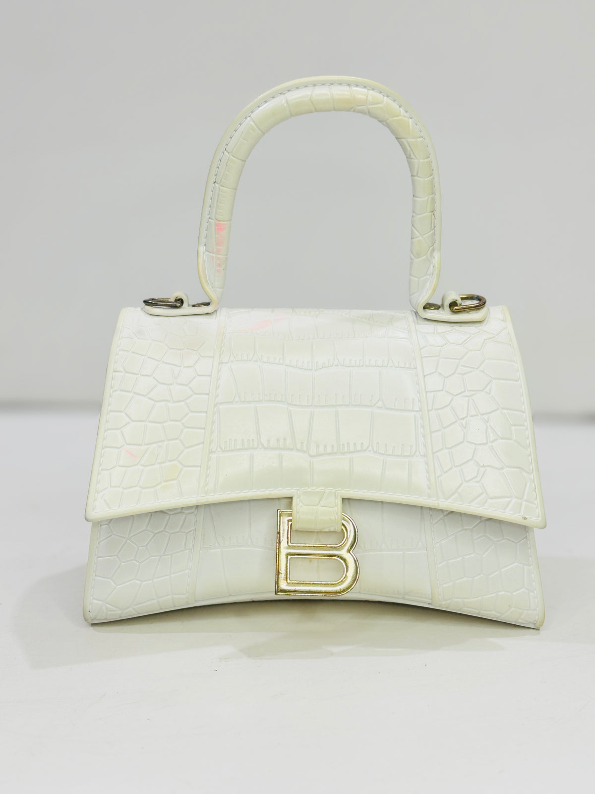 HAND BAG