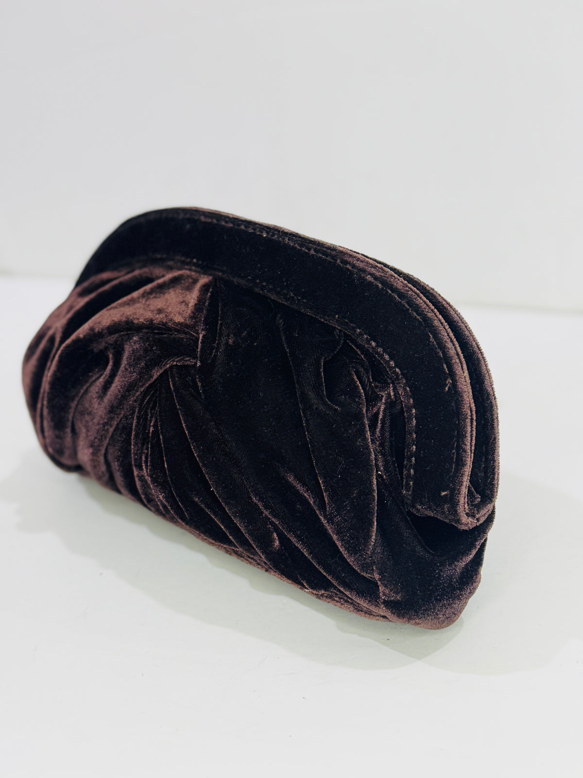 OLD NAVY | VELVET CLUTCH