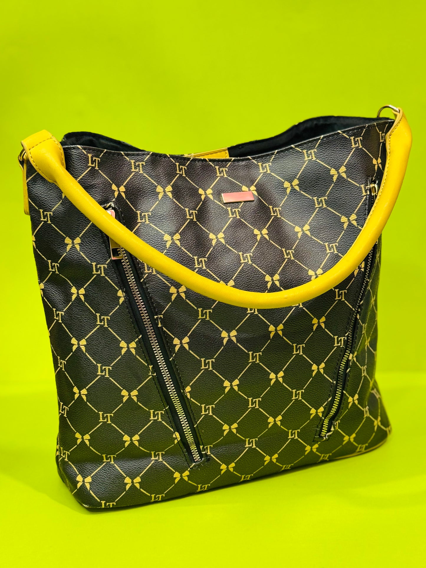 LT | Tote