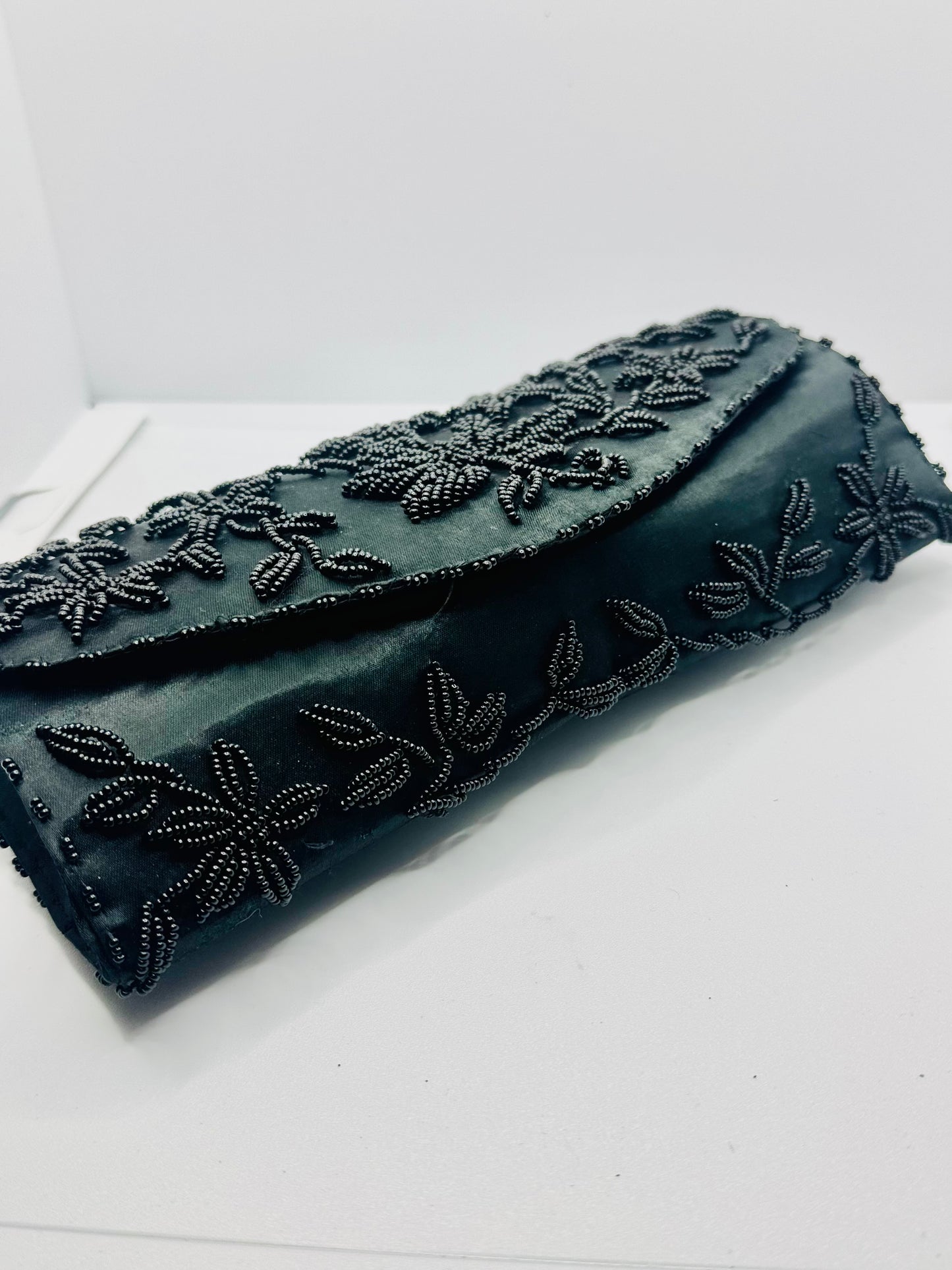 Beaded |Clutch