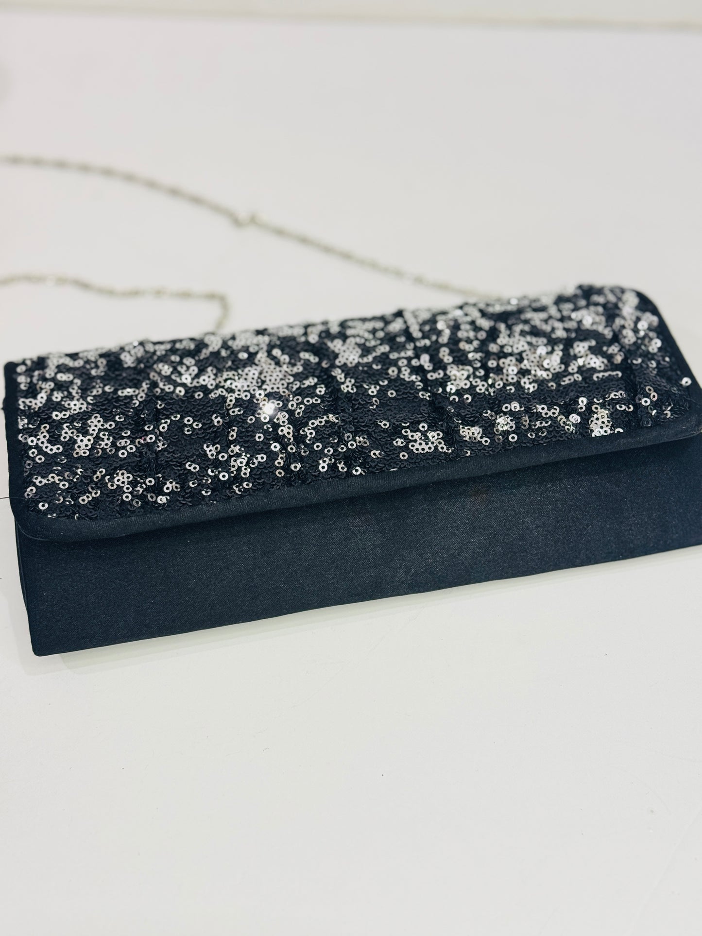 Sequins | Long Clutch