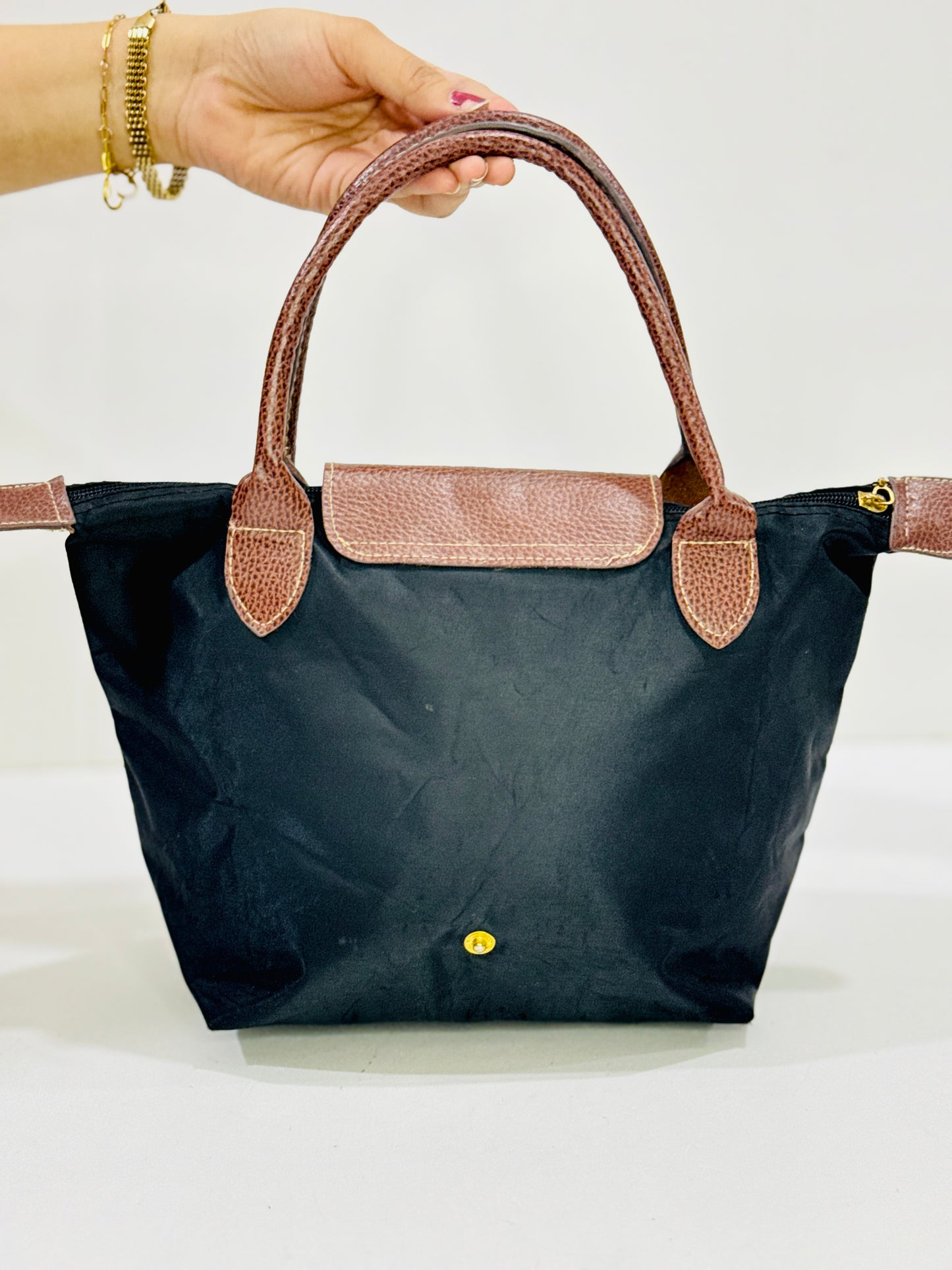 HAND BAG