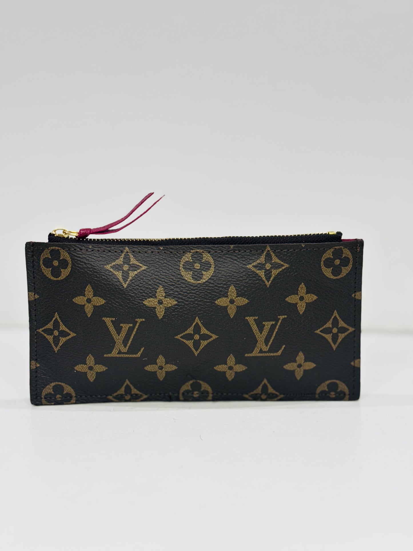 LV