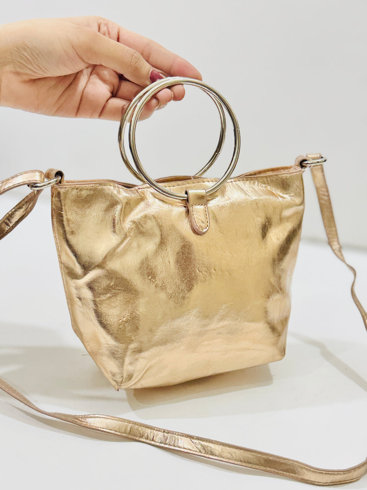 BANGLE | BUCKET BAG