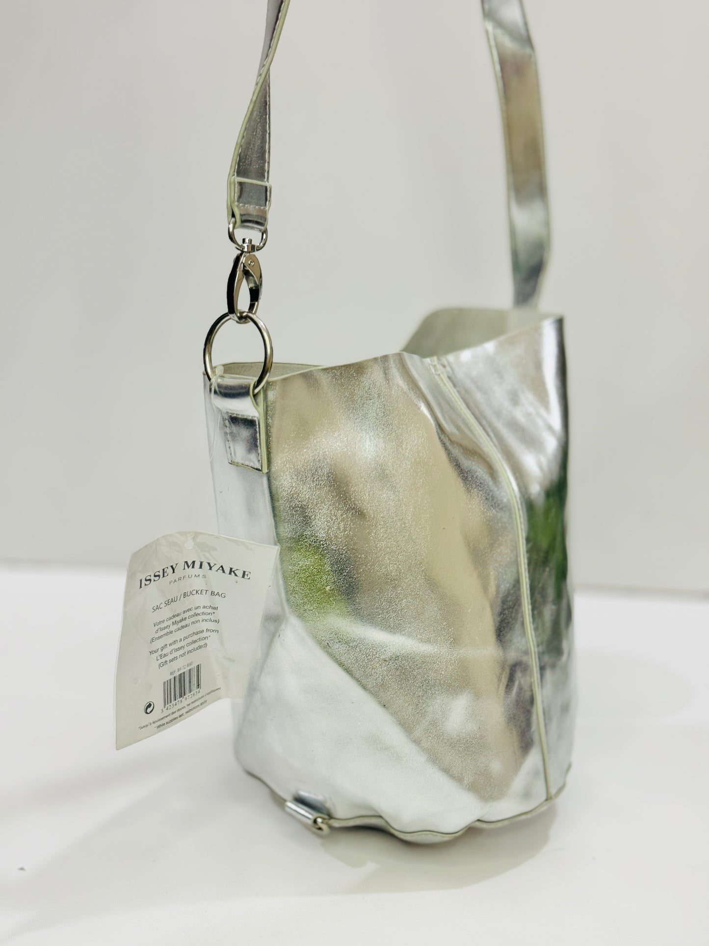 ISSEY MIYAKE | TAG 🏷️