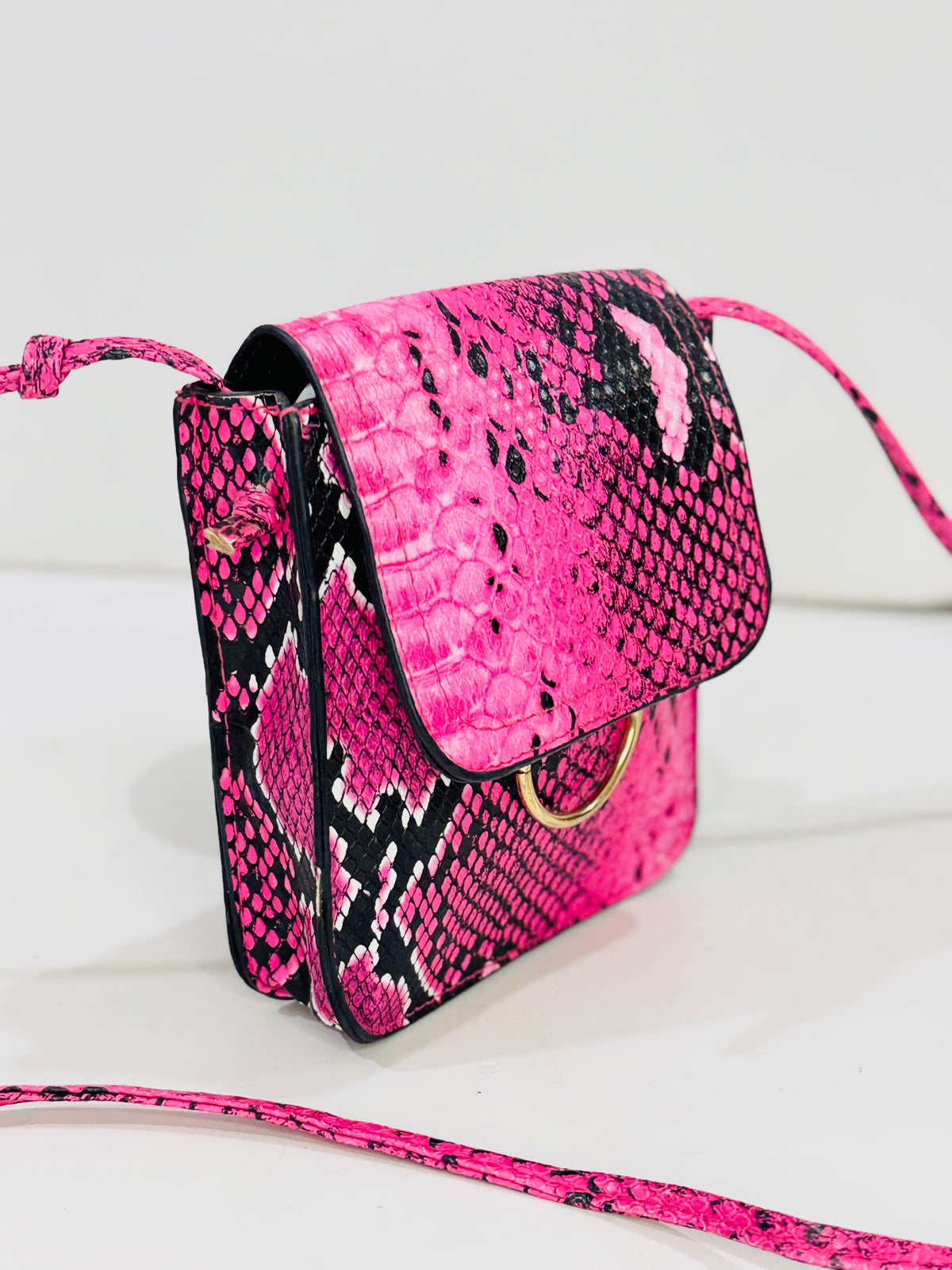 SNAKE | CROSSBODY