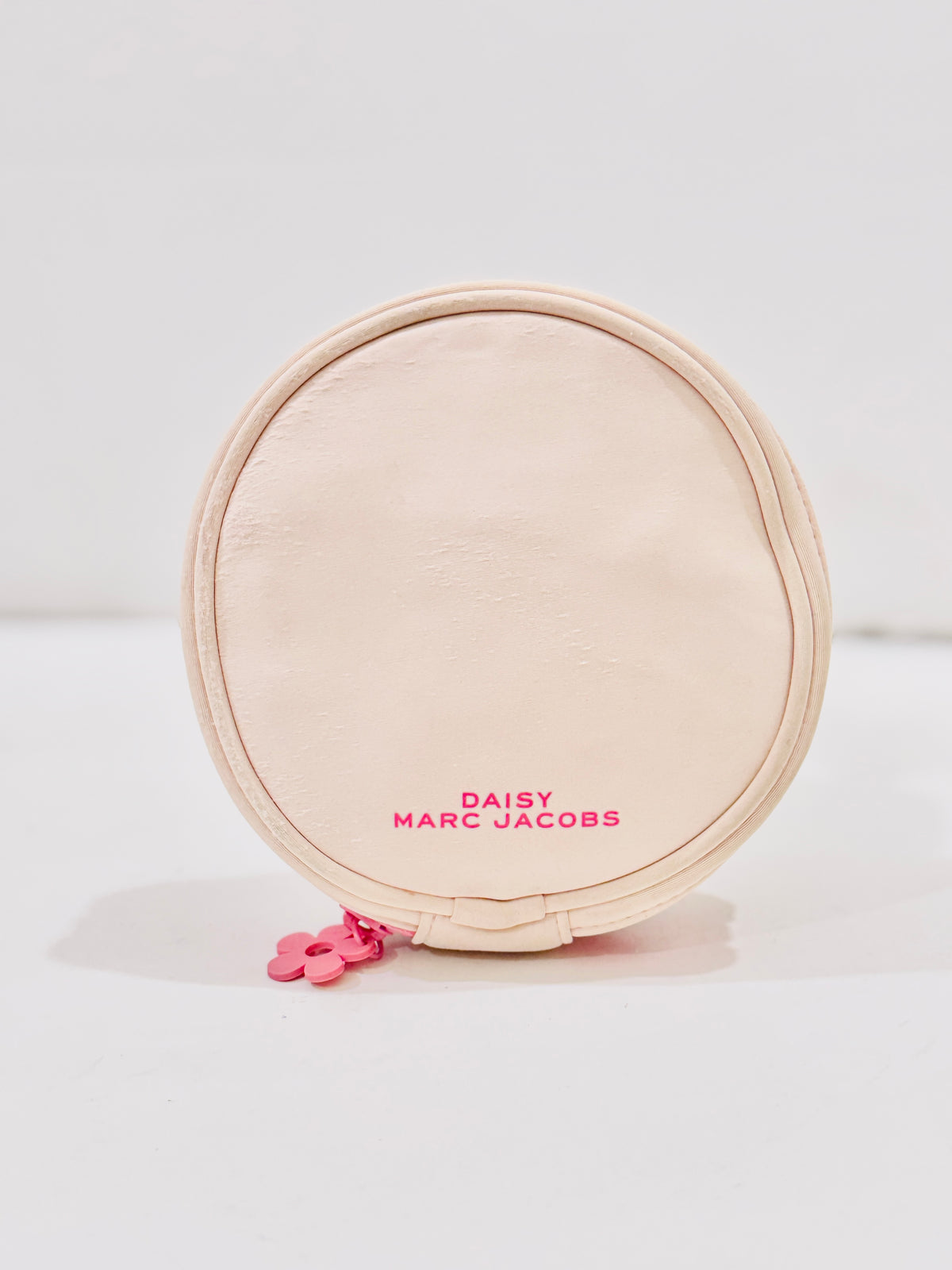 MARC JACOBS