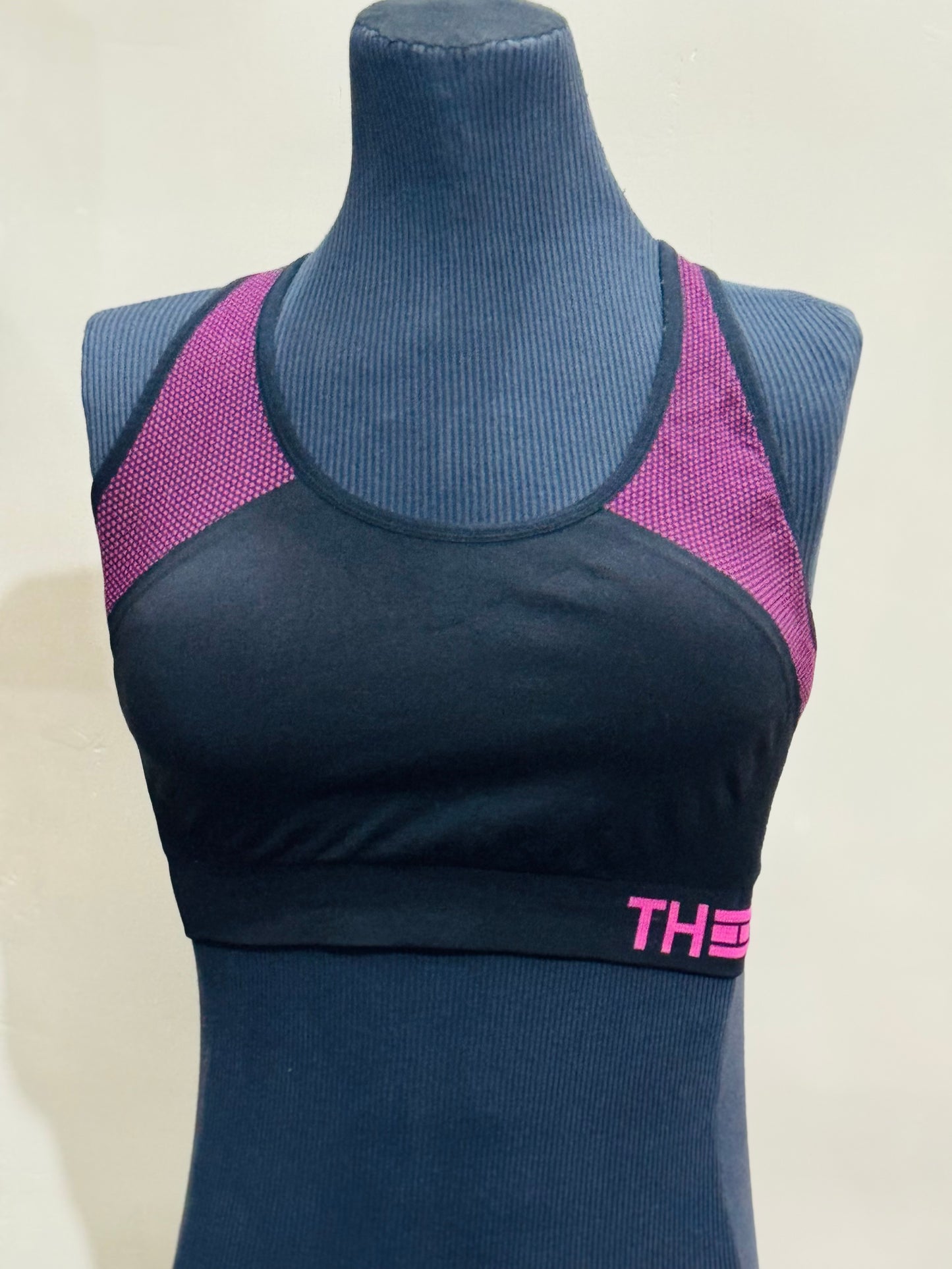 Tommy Hilfiger | 2 in one colour