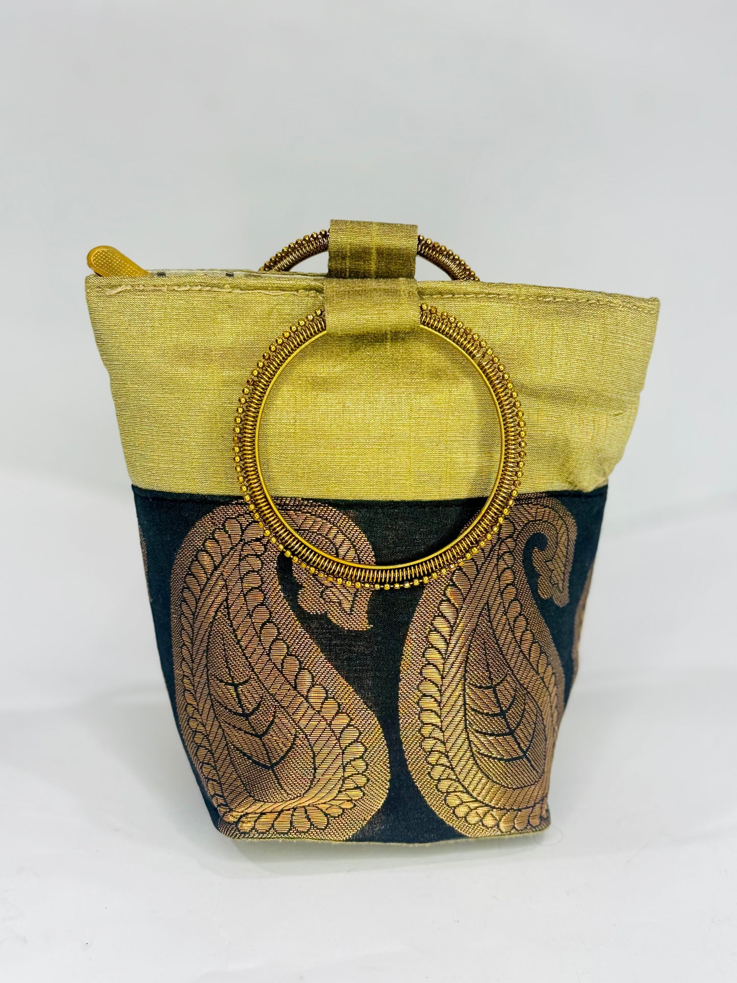 Bangle |Bag