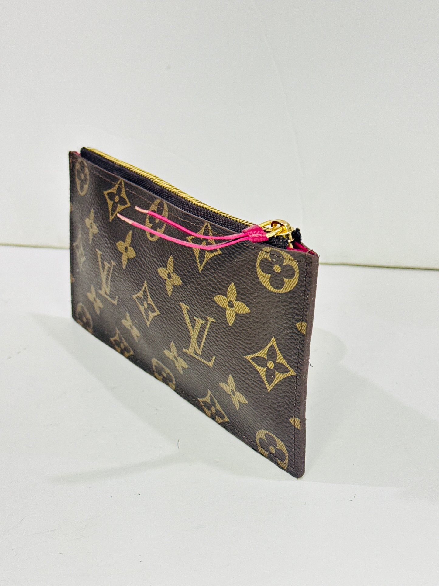 LV
