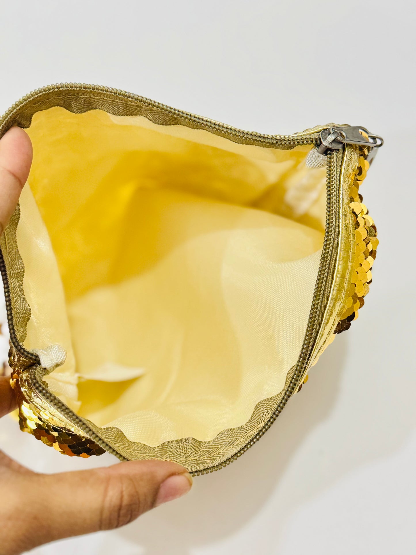 Sequins | Pouch