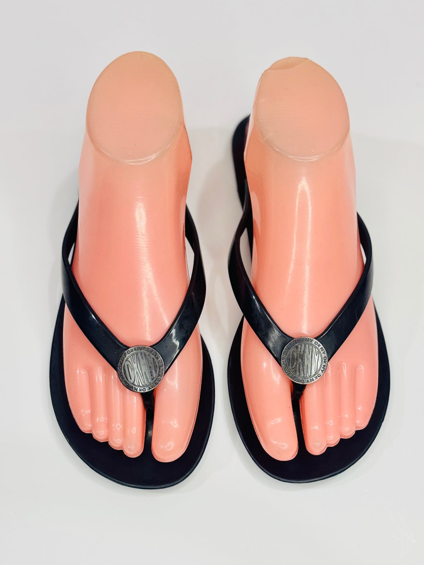 DKNY | 37/38