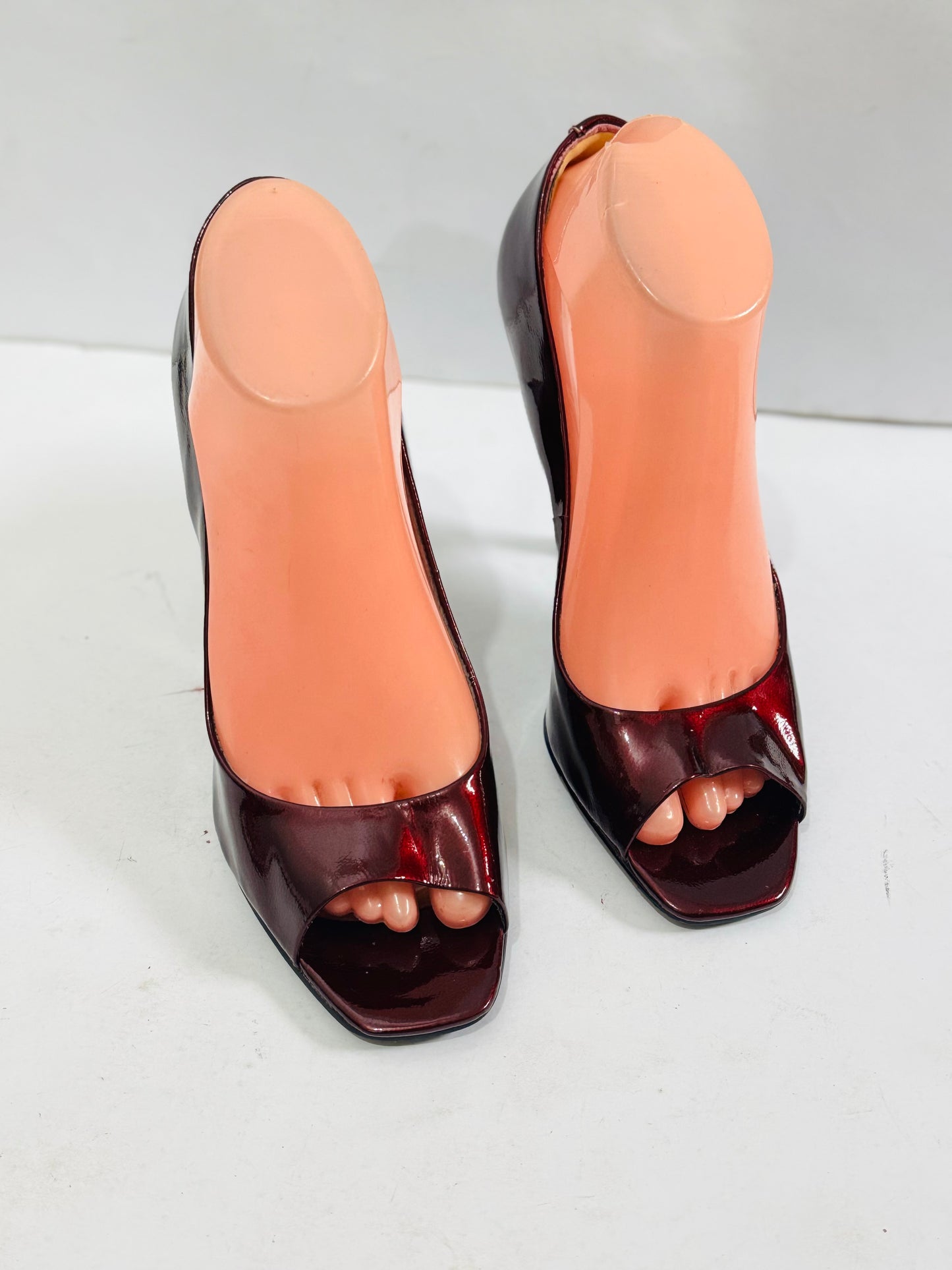 BCBG patent Heels |pk-8/9