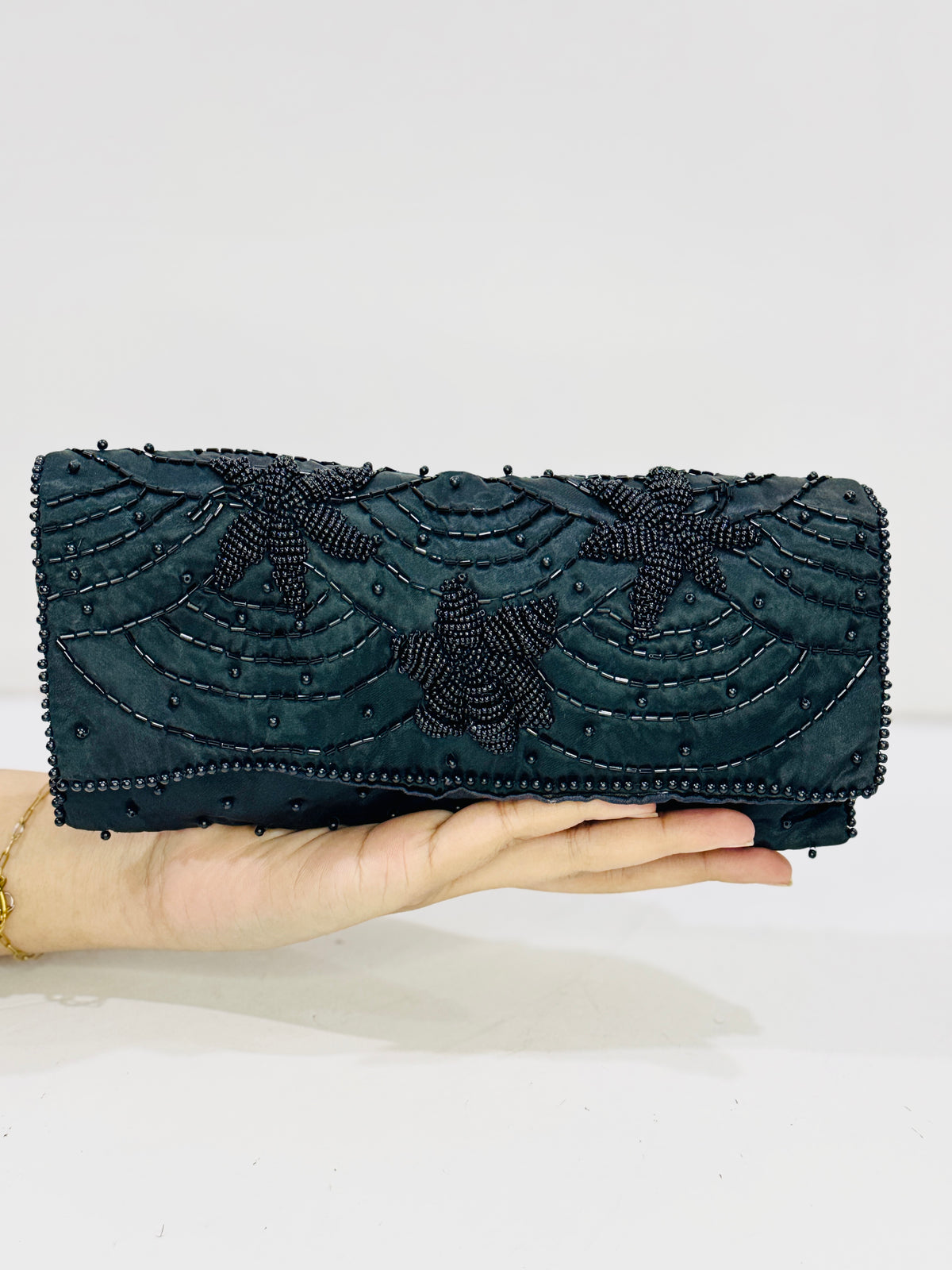 BEADED | CLUTCH