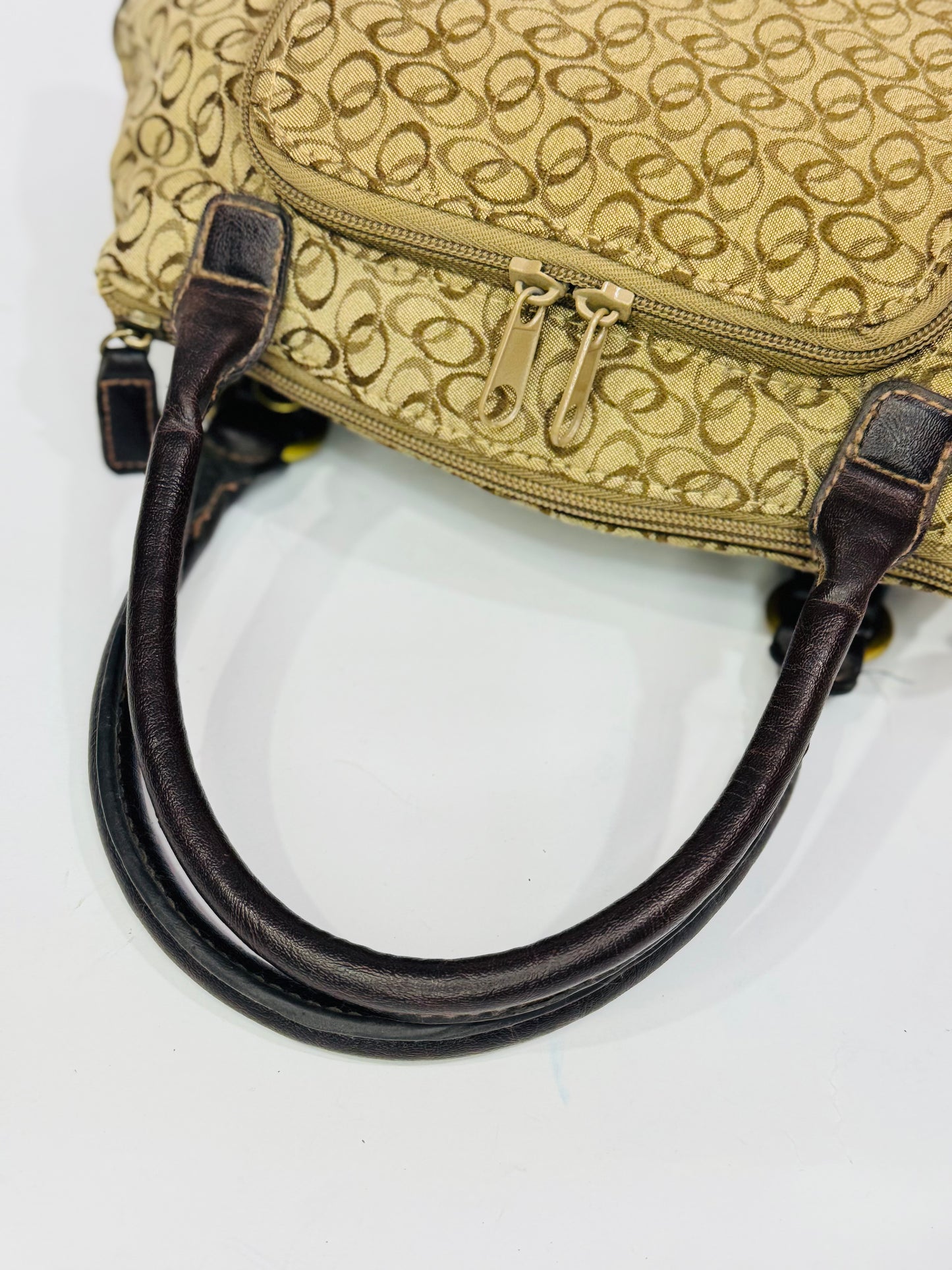 Hand | Bag