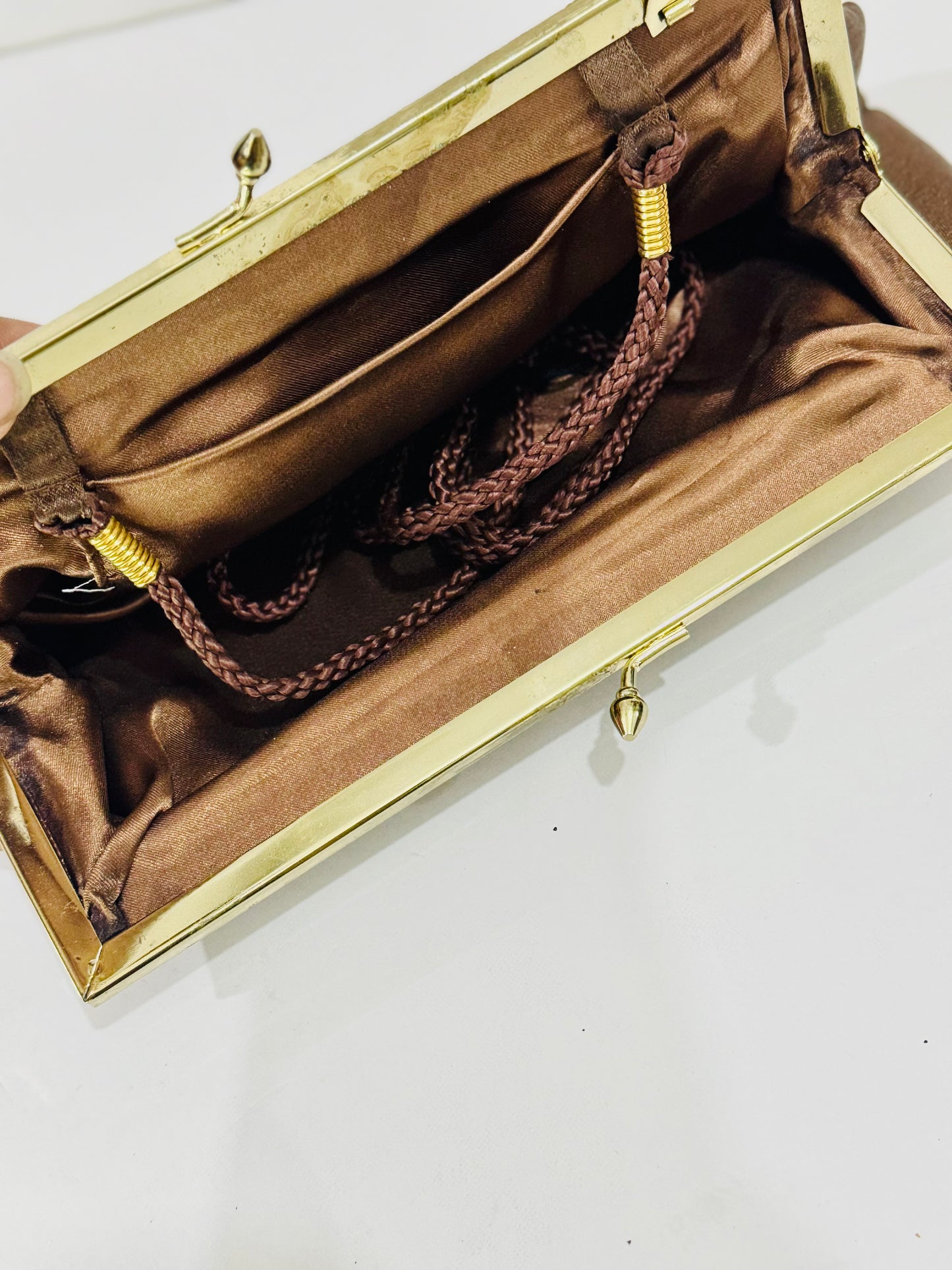 SILK | CLUTCH