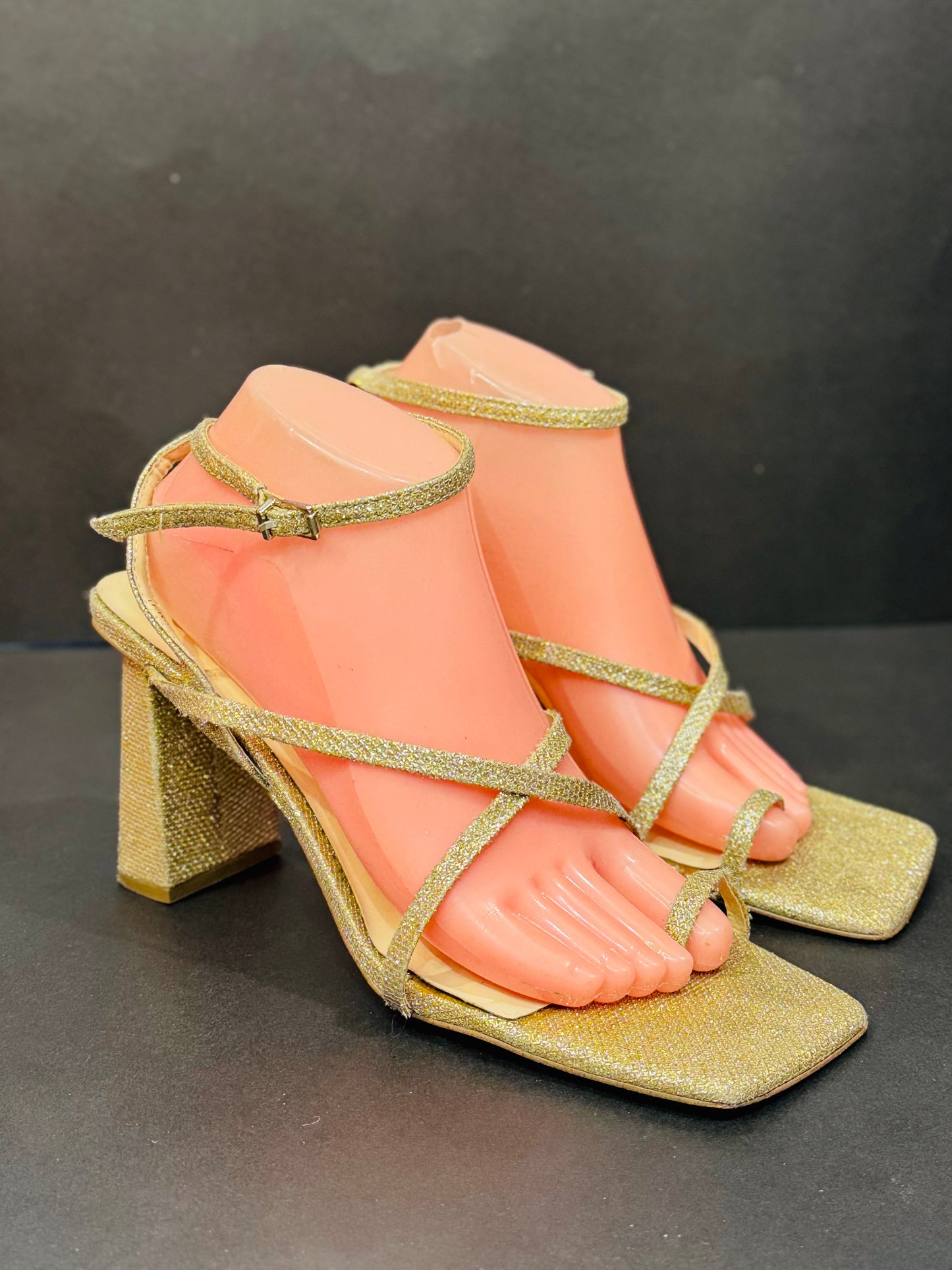 SS |Golden Block Heels