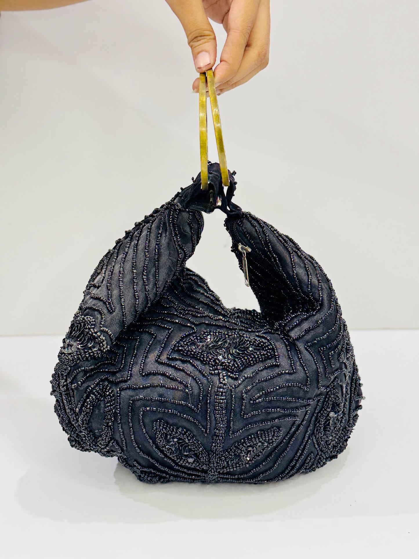 BEADED | BANGLE BAG