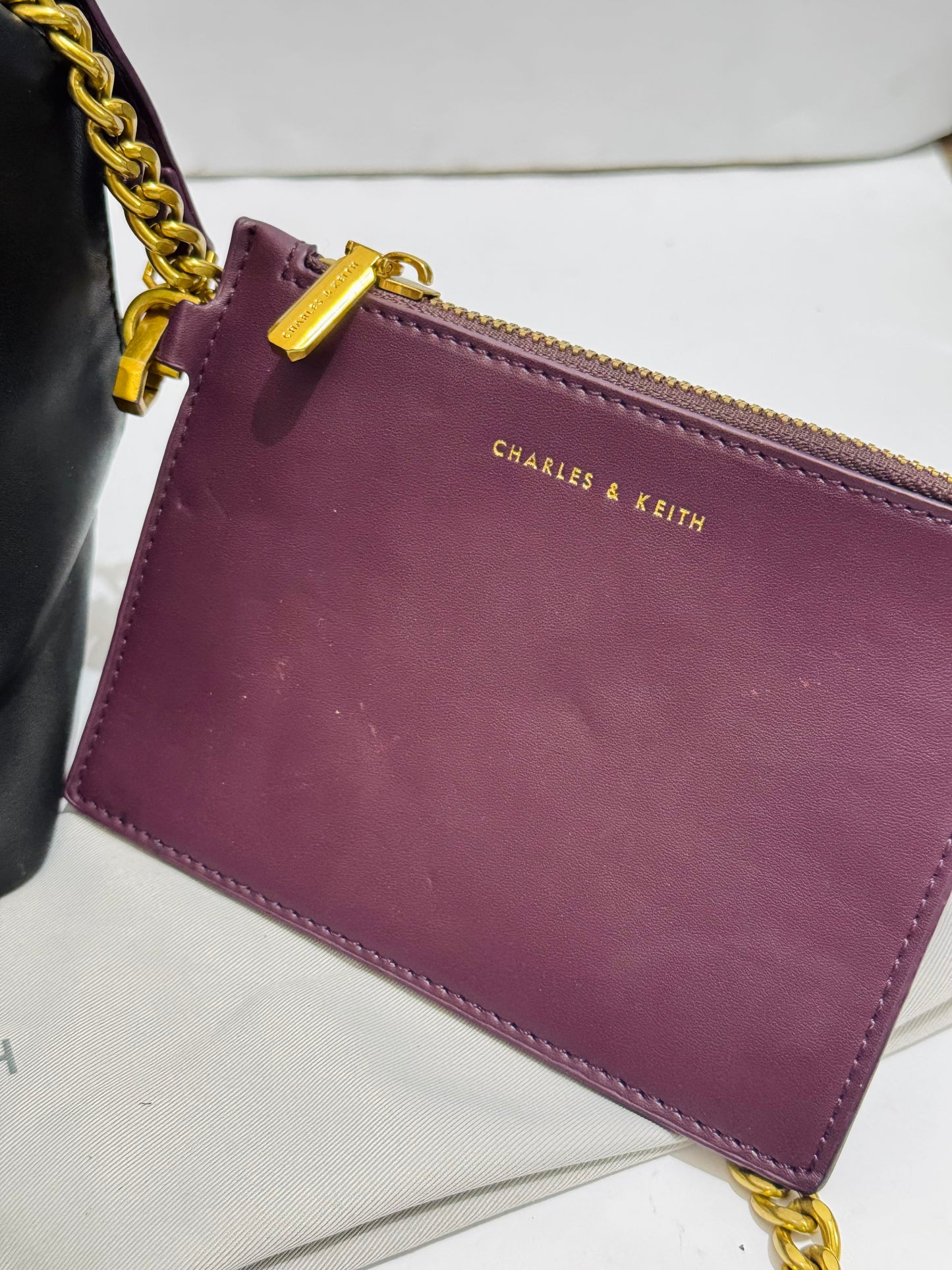 Charles & Keith |Bucket Satchel