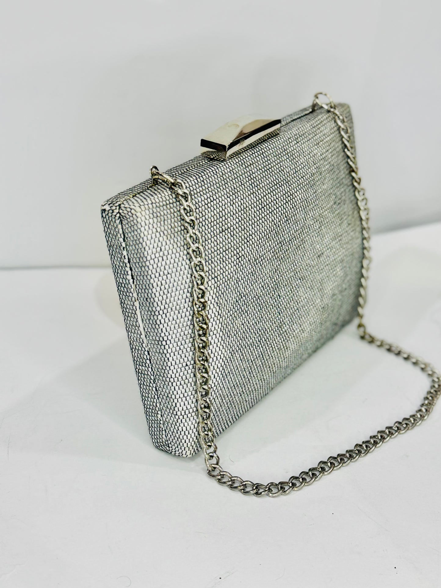 BOX  | CLUTCH