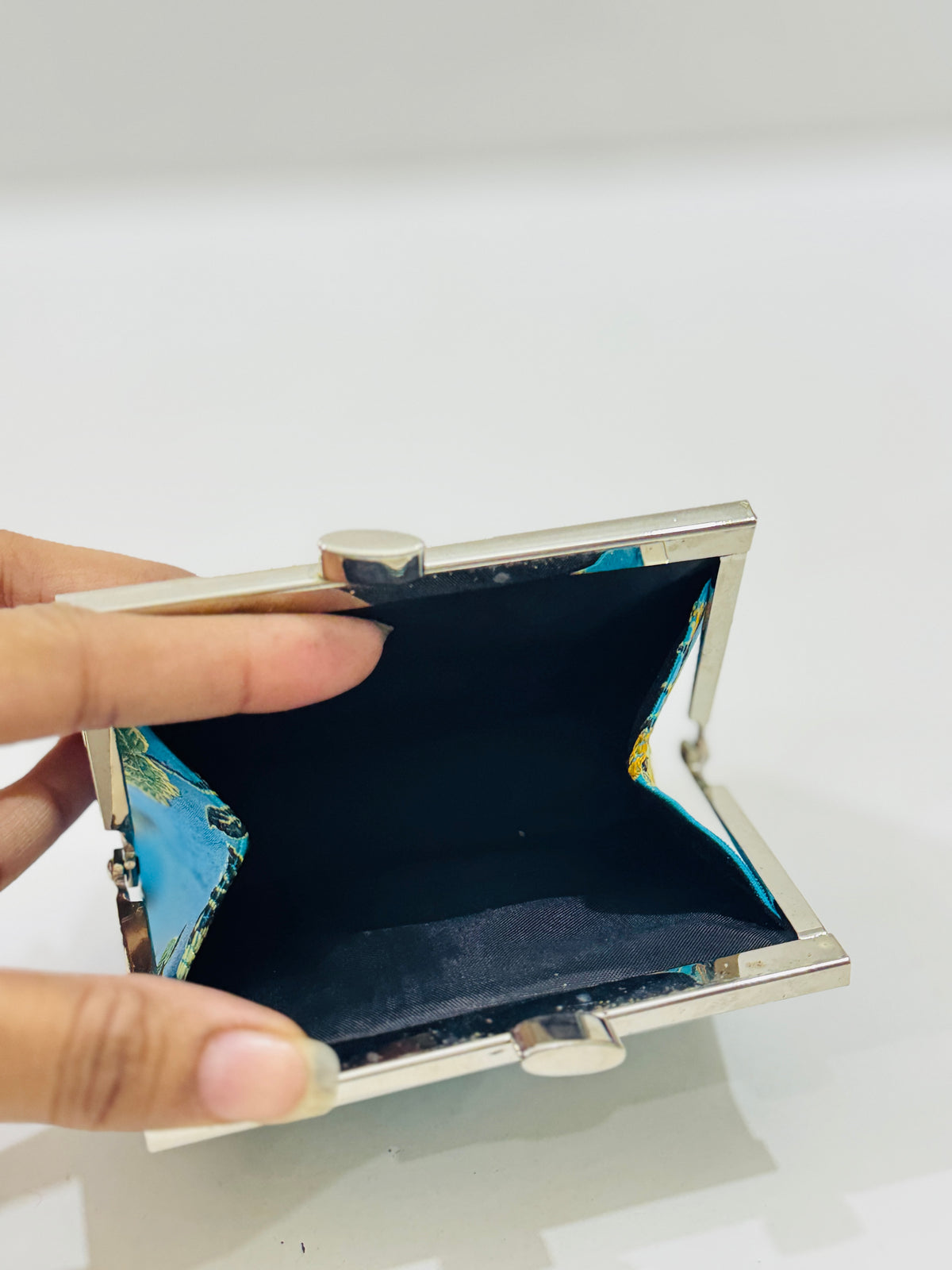 KISS LOCK | WALLET