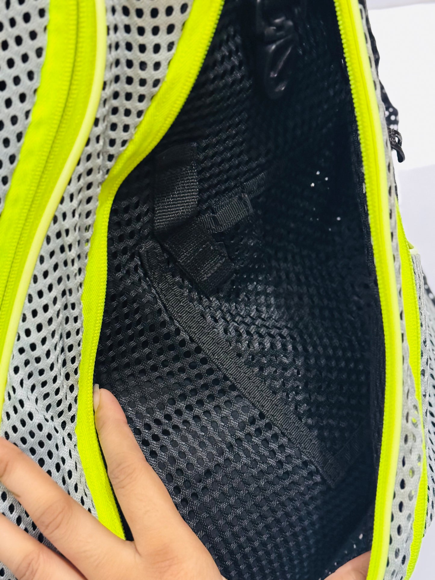adidas |Mesh Cross Unisex Bag