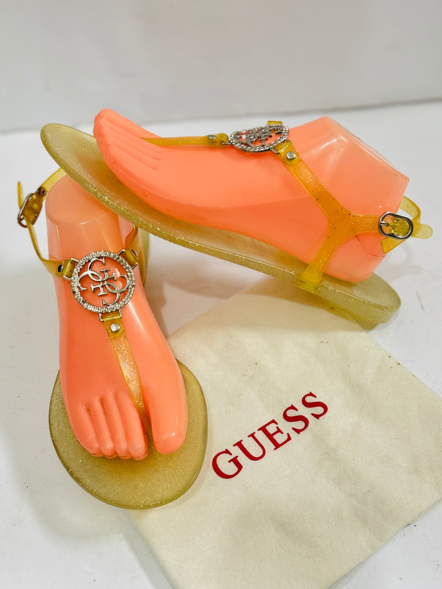 GUESS jelly T-Flats |pk-10/11